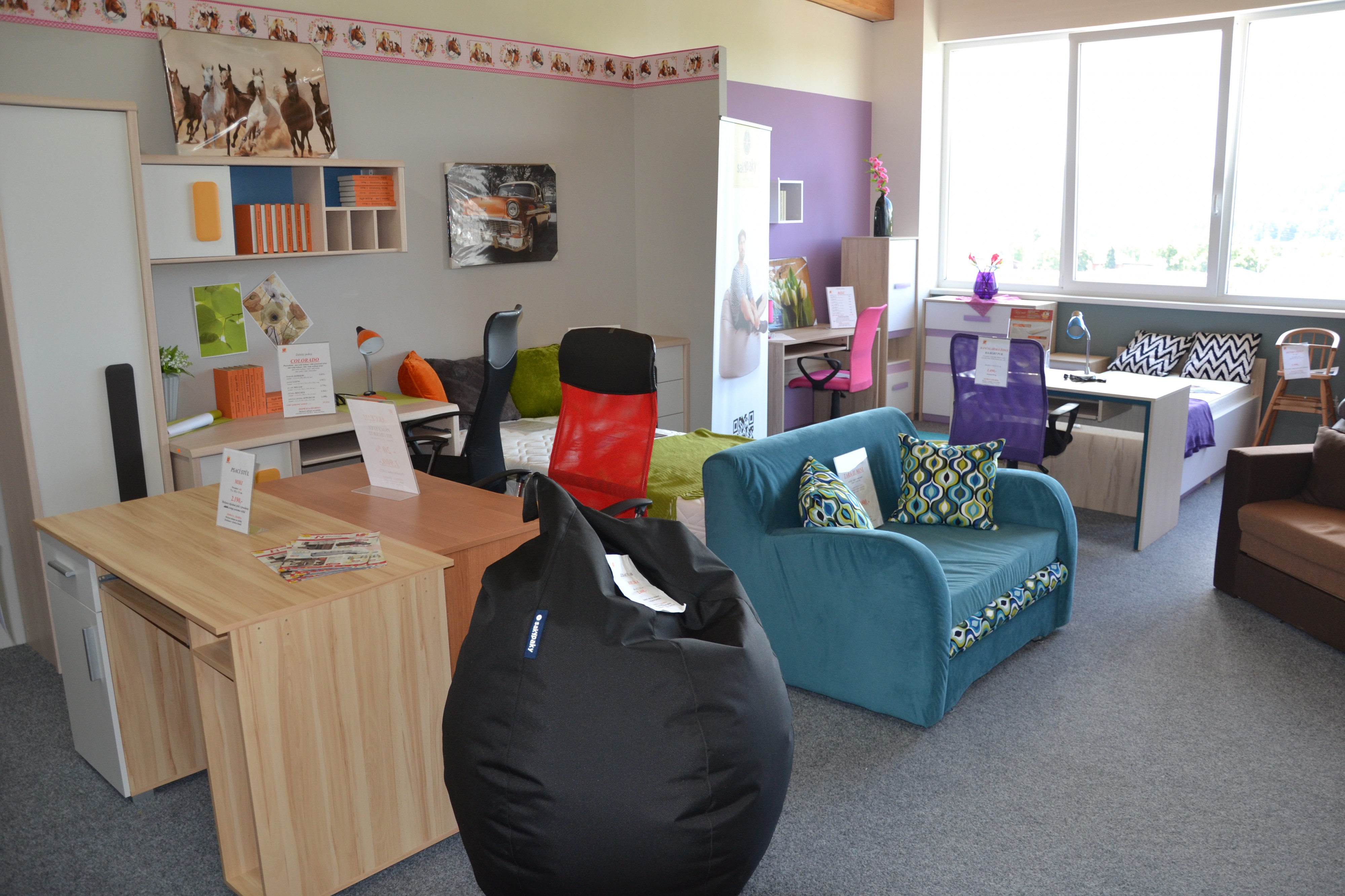 NÁBYTEK MAHON foto 3