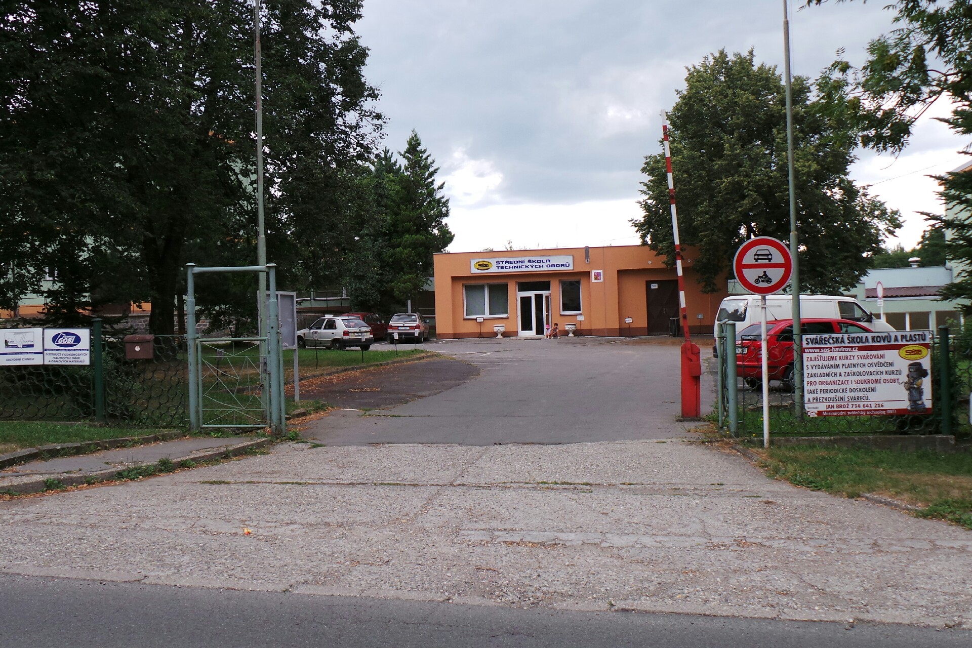 Střední  škola technických oborů ,  Havířov - Šumbark ,  Lidická 1a/600 foto 2