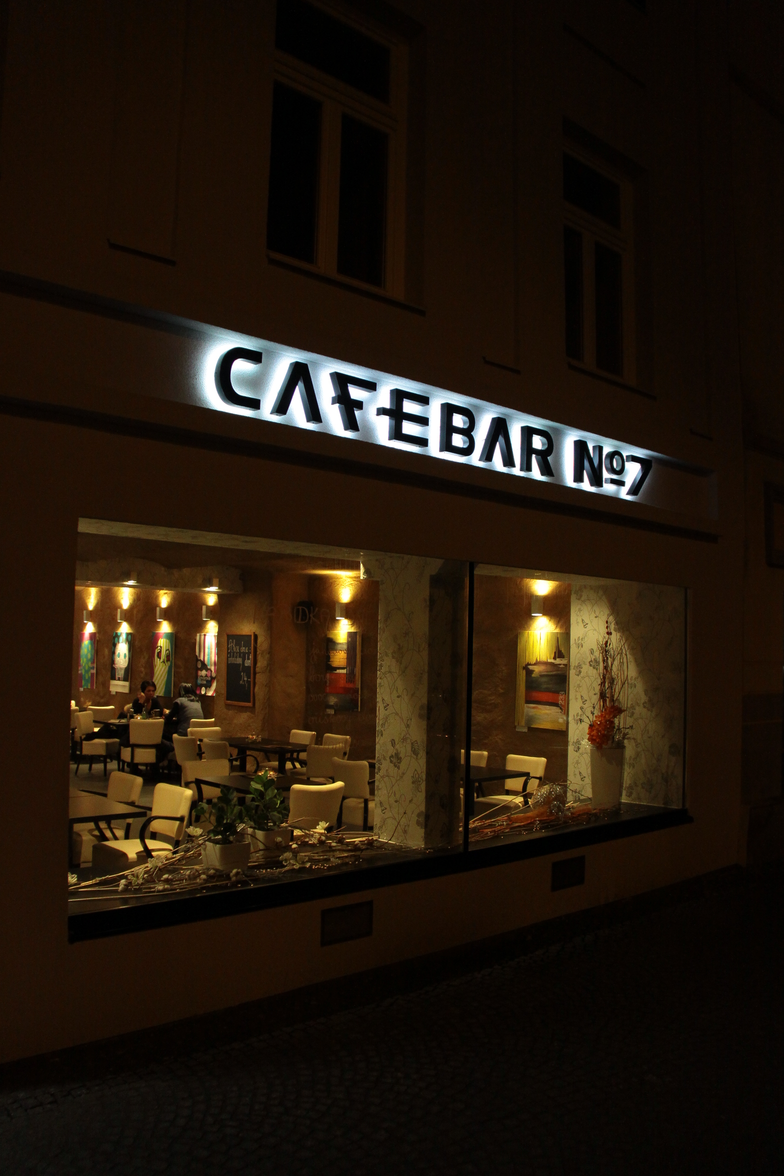 CAFEBAR No. 7 foto 2