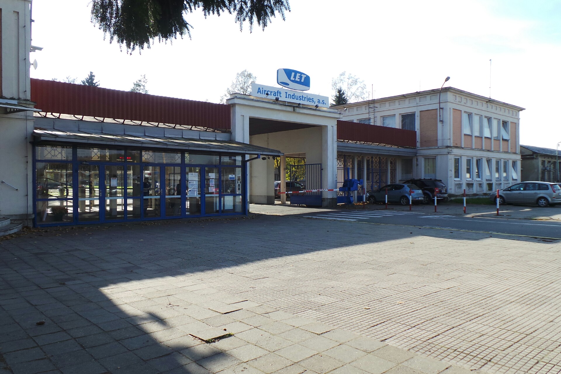 Střední škola letecká s.r.o. - kurzy pro letecké mechaniky