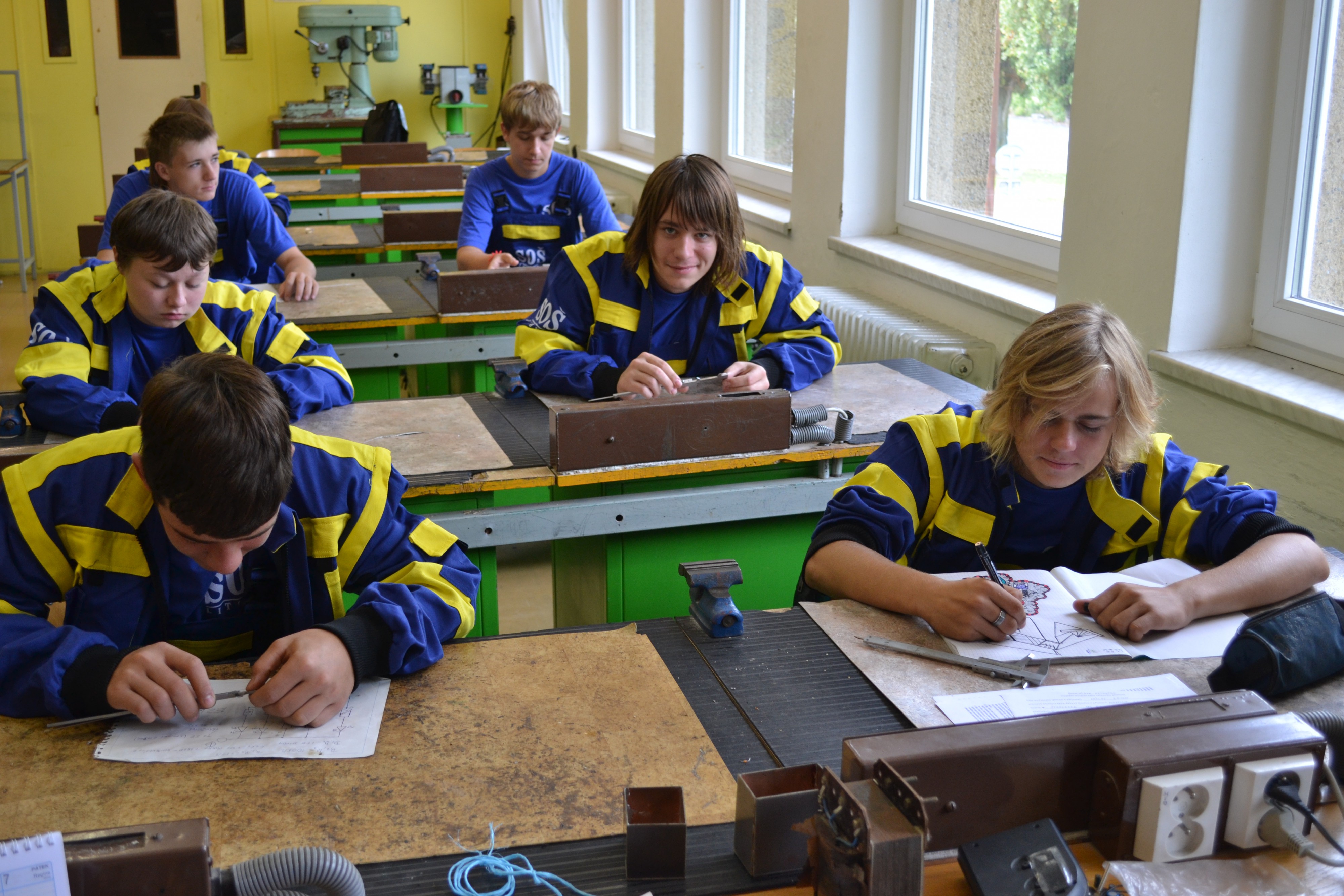 Střední odborná škola Litovel - Obor Elektrikář foto 5