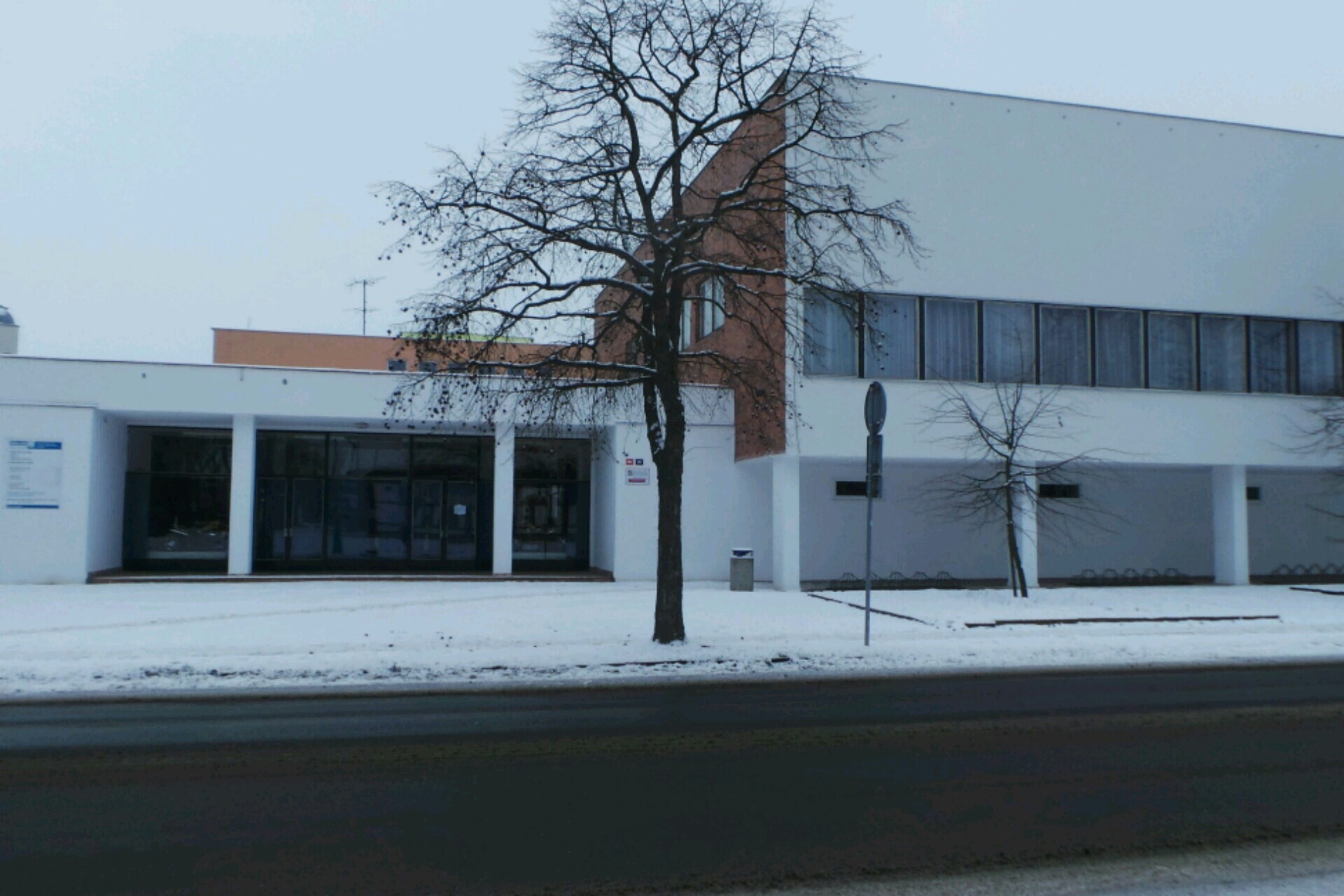 Střední odborná škola a Střední odborné učiliště, Nymburk, V Kolonii 1804