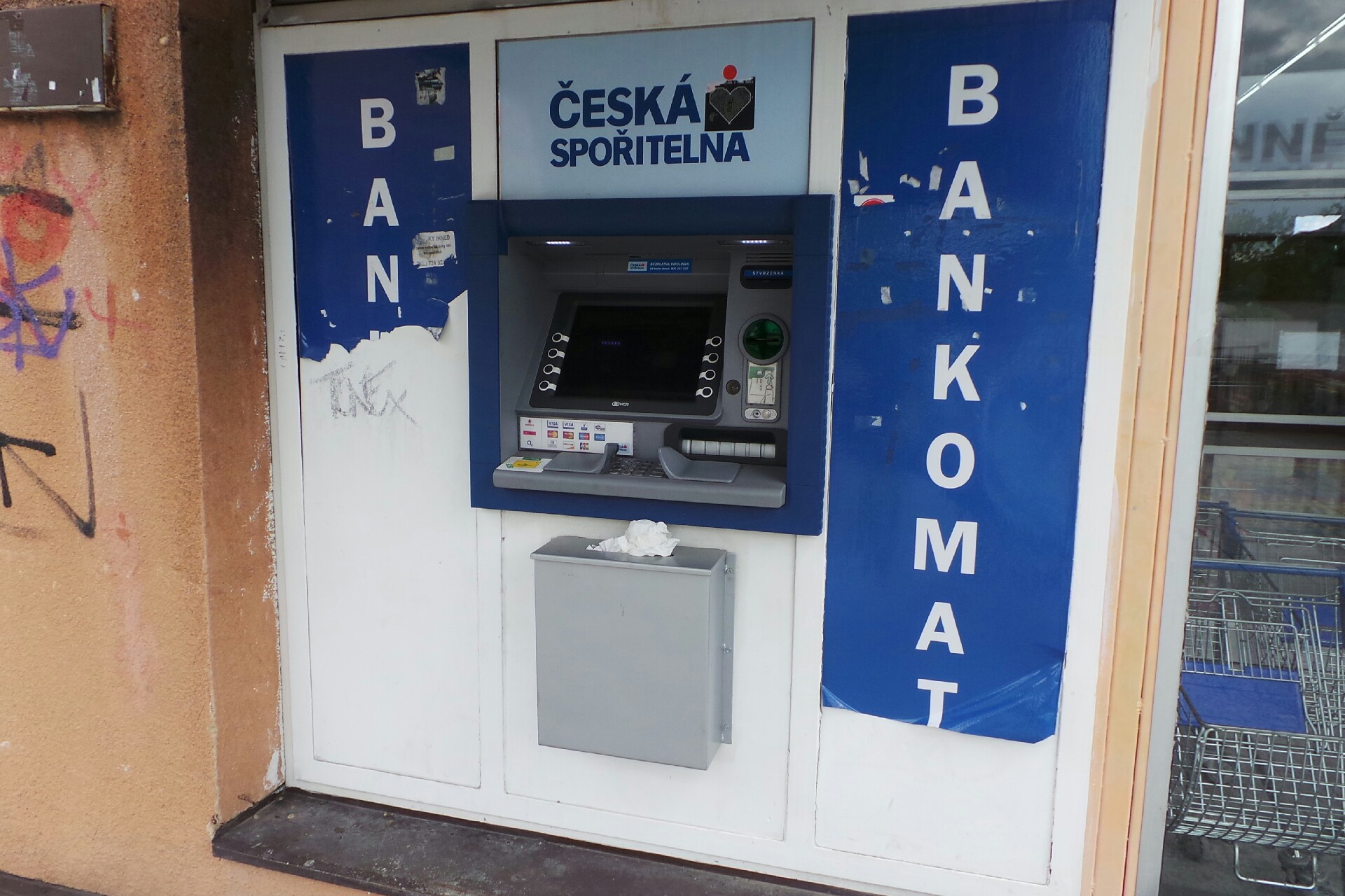 Bankomat České spořitelny foto 1