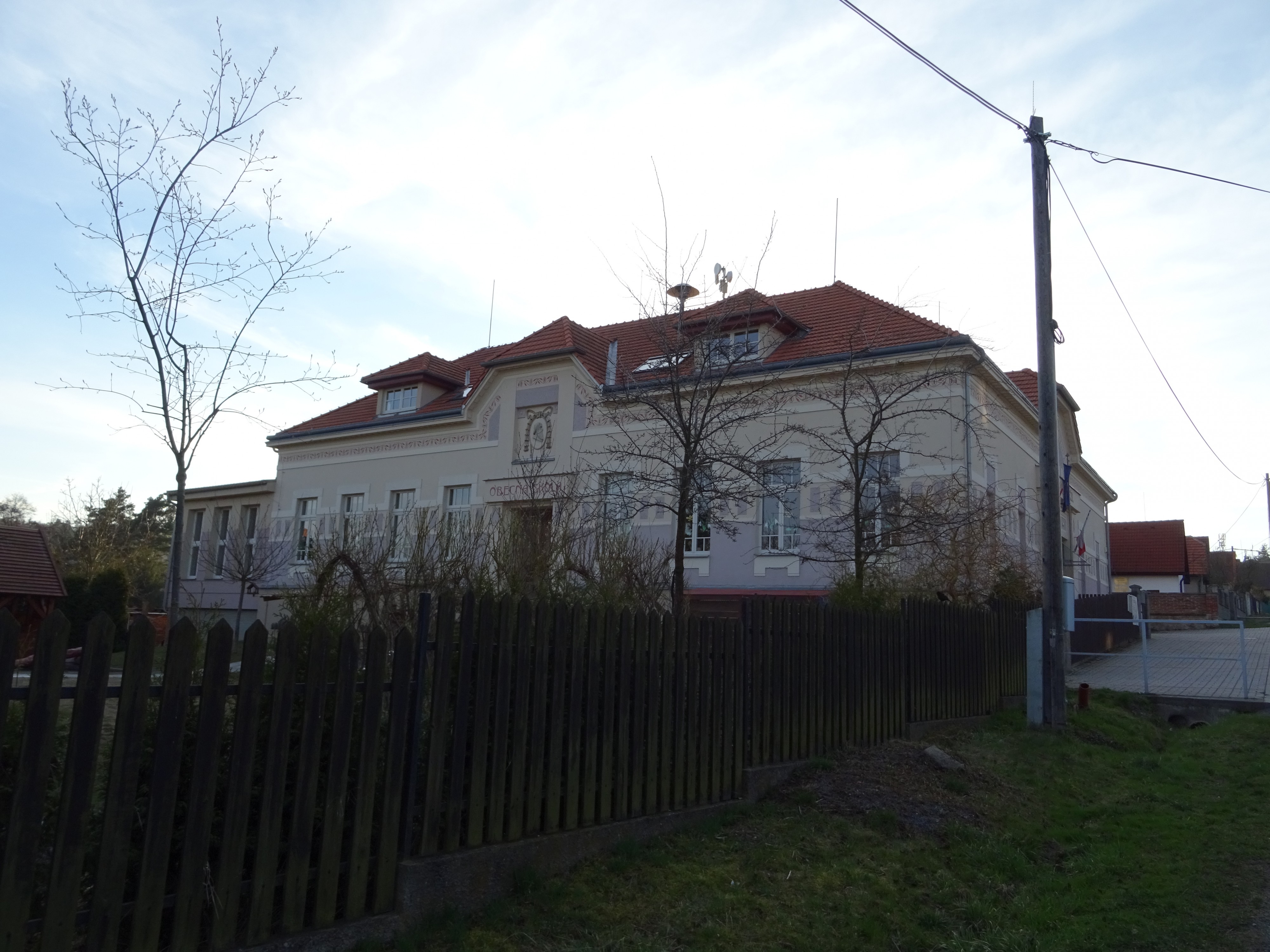Mateřská škola Hvozdnice foto 1