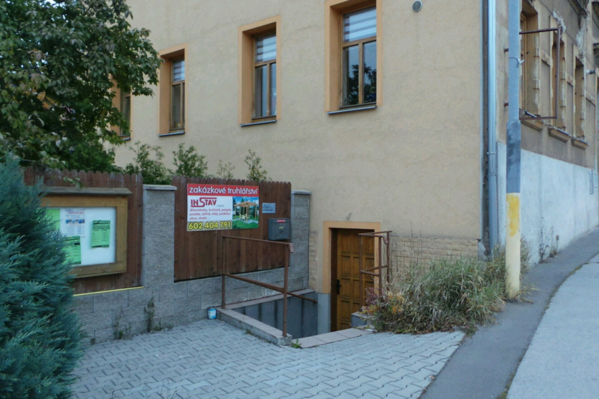 INSTAV stavební práce, s.r.o.