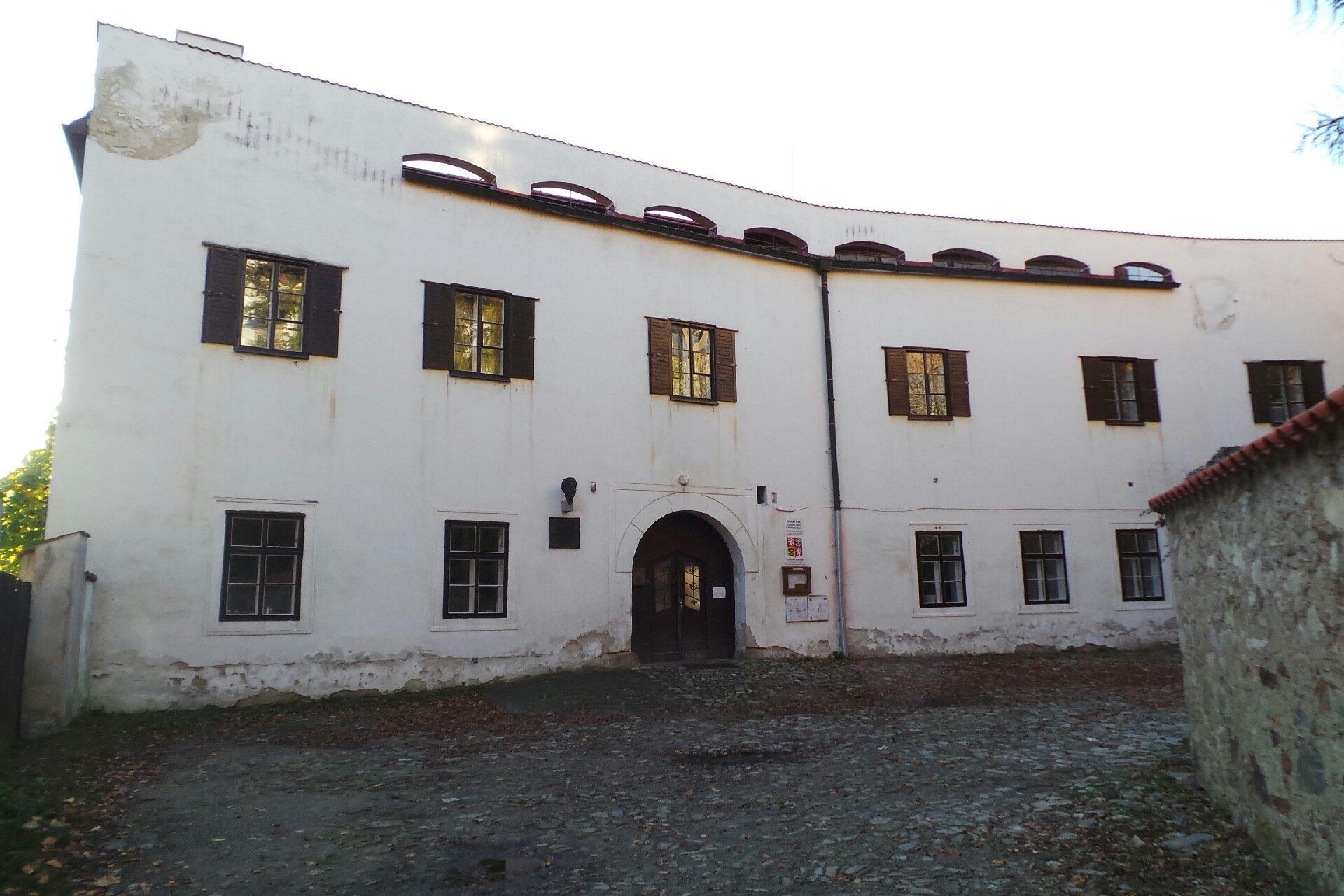 Mateřská škola, Základní škola a Praktická škola, Jindřichův Hradec, Jarošovská 1125/II