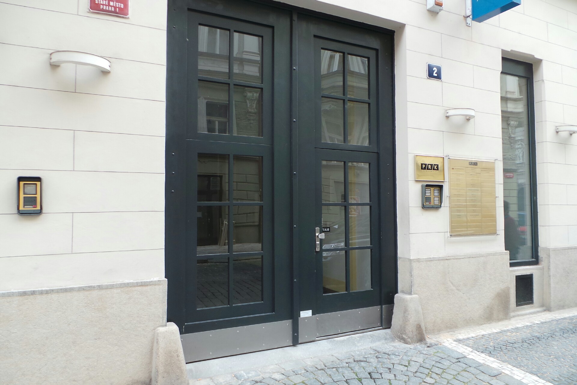 Mgr. Ing. Norbert Hink, advokát