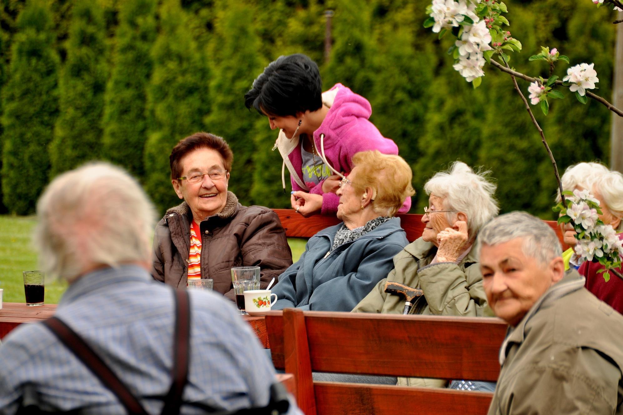 Asociace péče o seniory