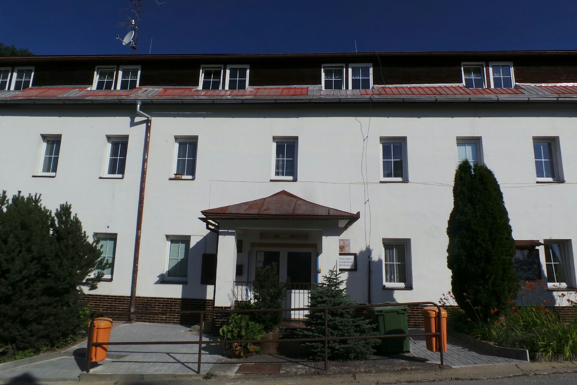 Dětský domov, Základní škola a Školní jídelna, Horní Planá