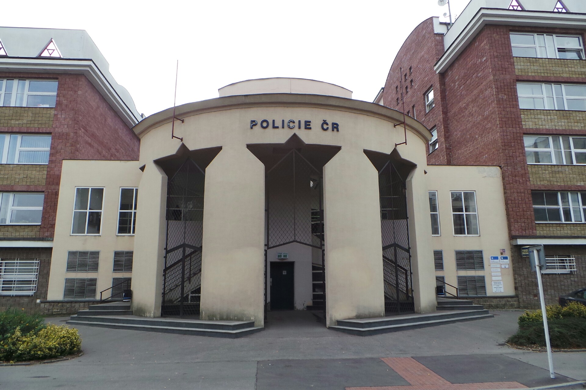 Policie ČR - Obvodní oddělení Beroun foto 2