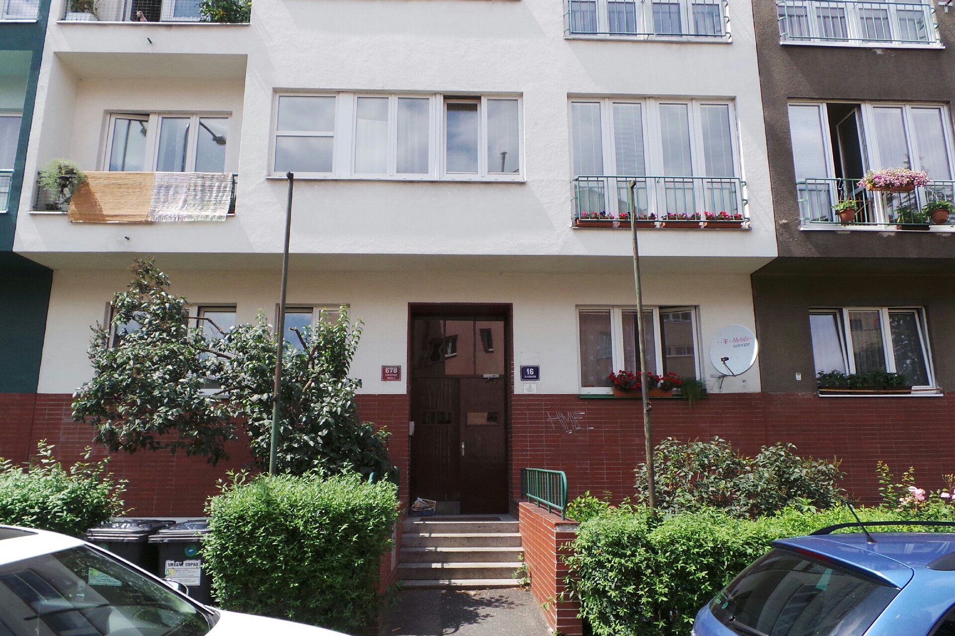 A - Z KOVOSERVIS, s.r.o.