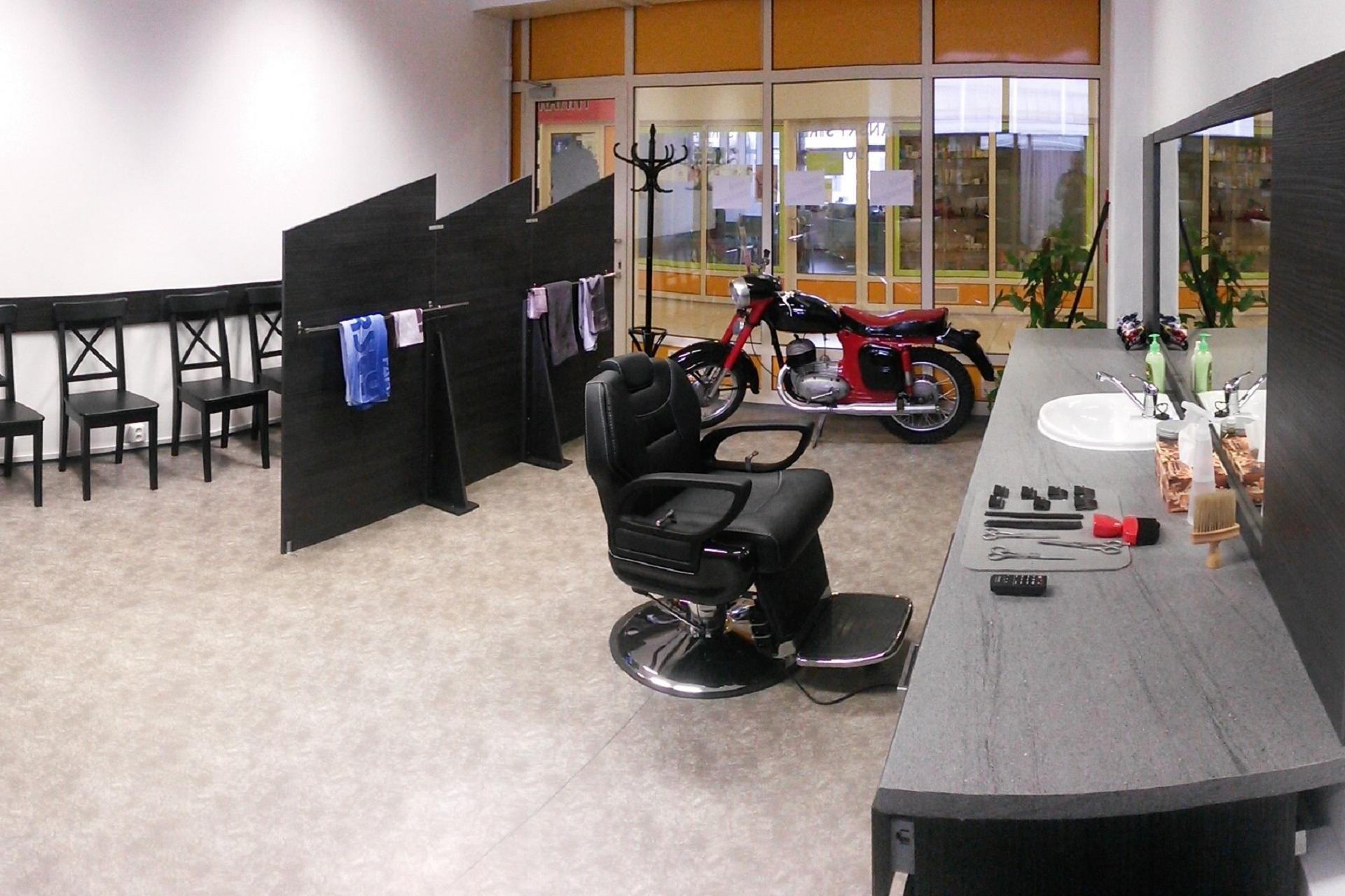 Pánske kadeřnictví Karpec