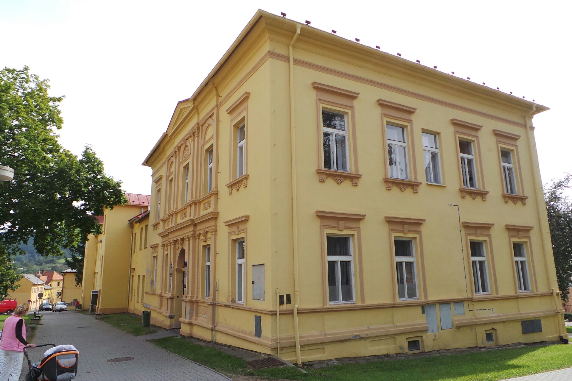 PhDr. Anna Klimperová