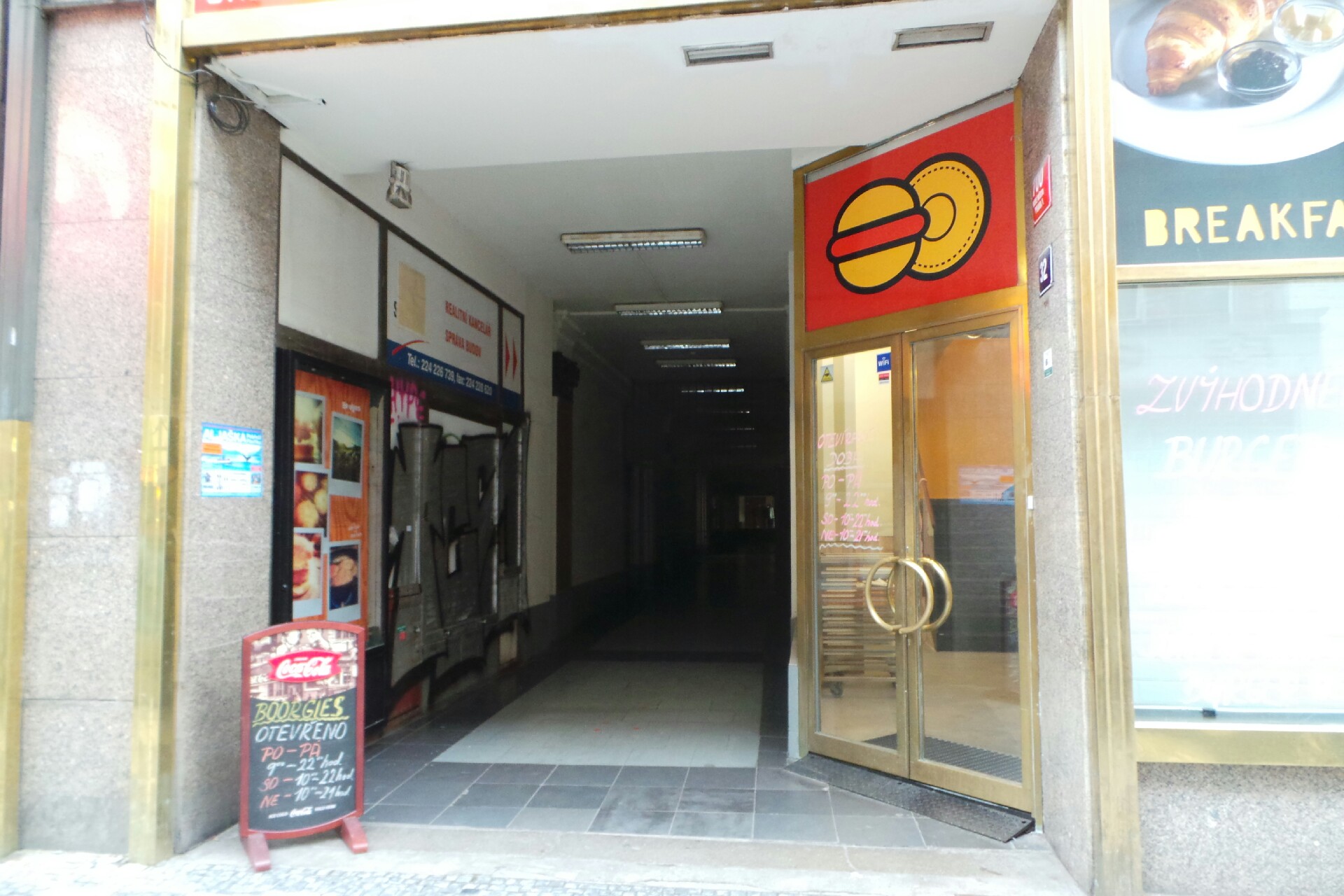 JUDr. Marcela Marešová, Ph.D., MBA, advokátka