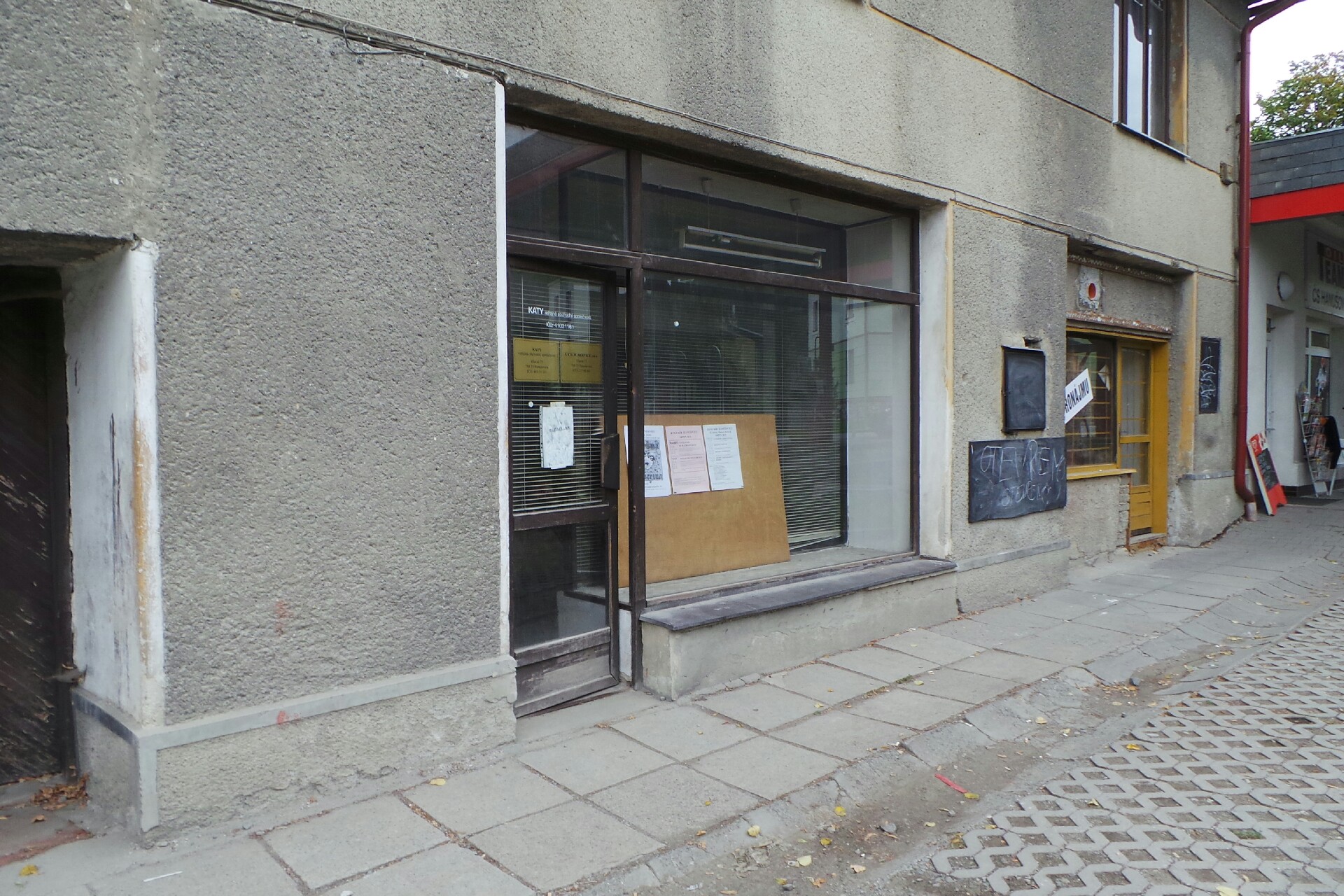 S.CH.W. SERVICE, s.r.o.