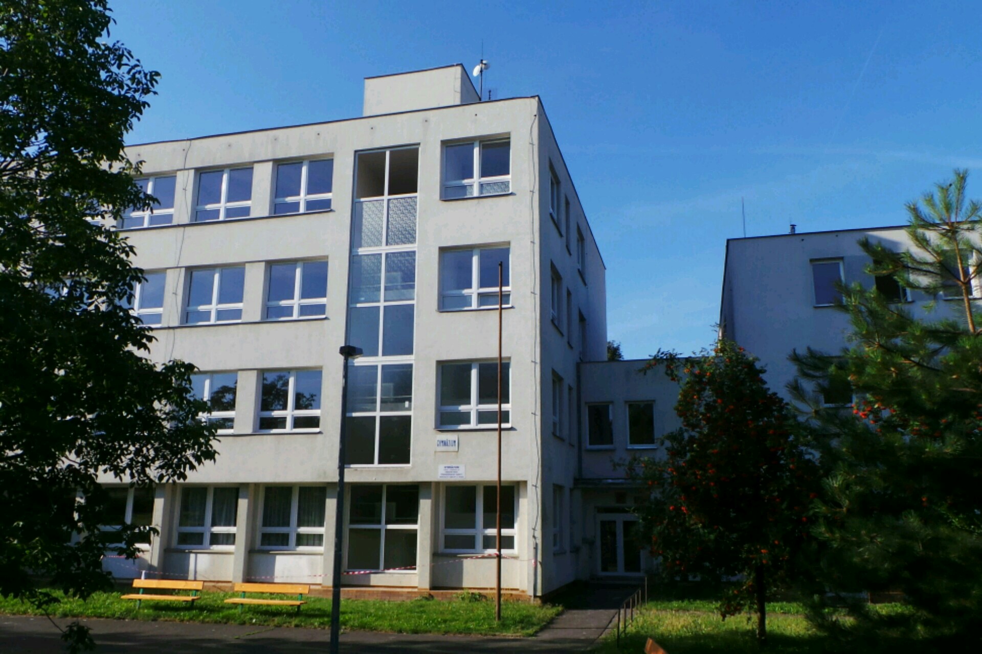 Gymnázium Praha 9, Litoměřická