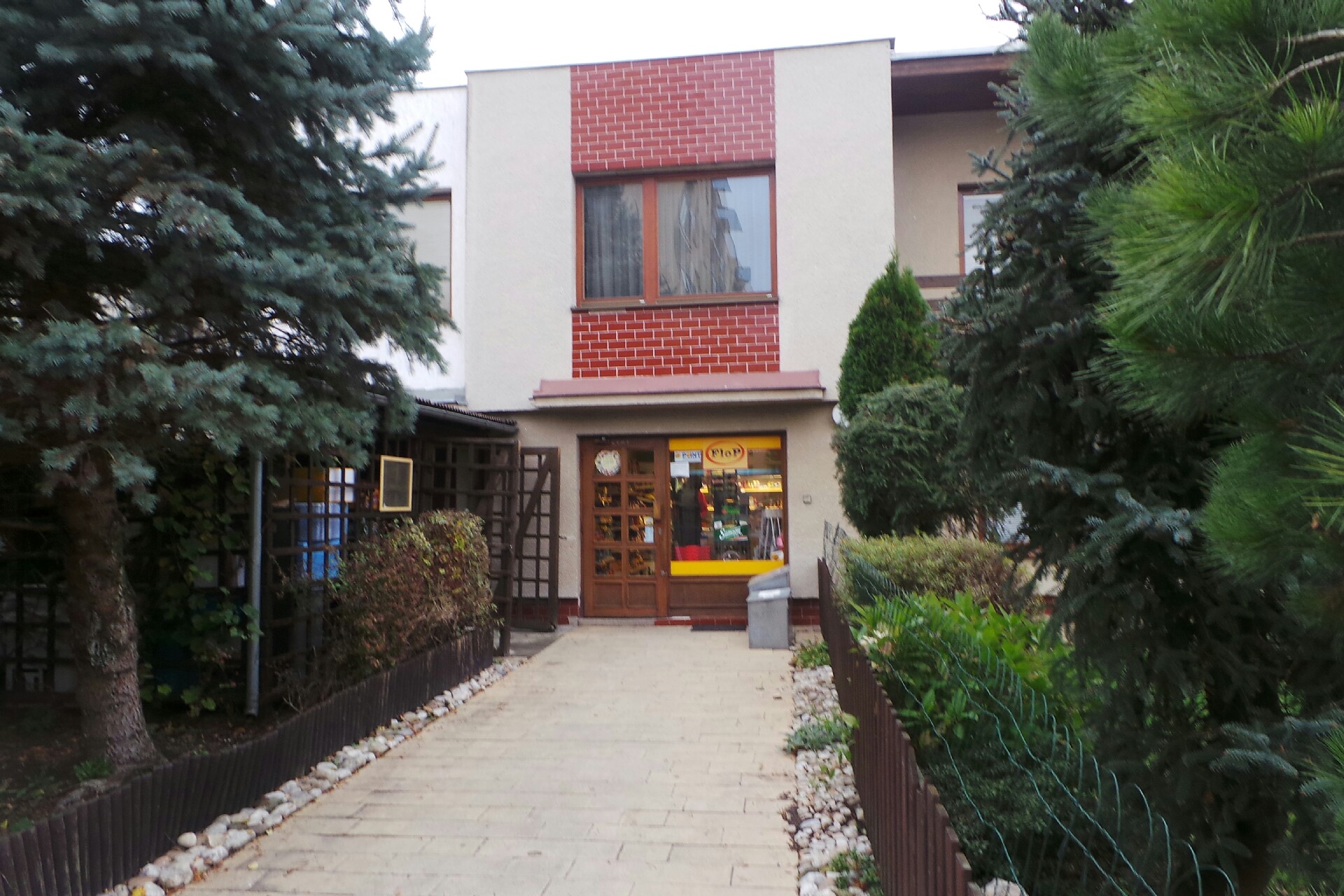 Čistírna peří Mareš