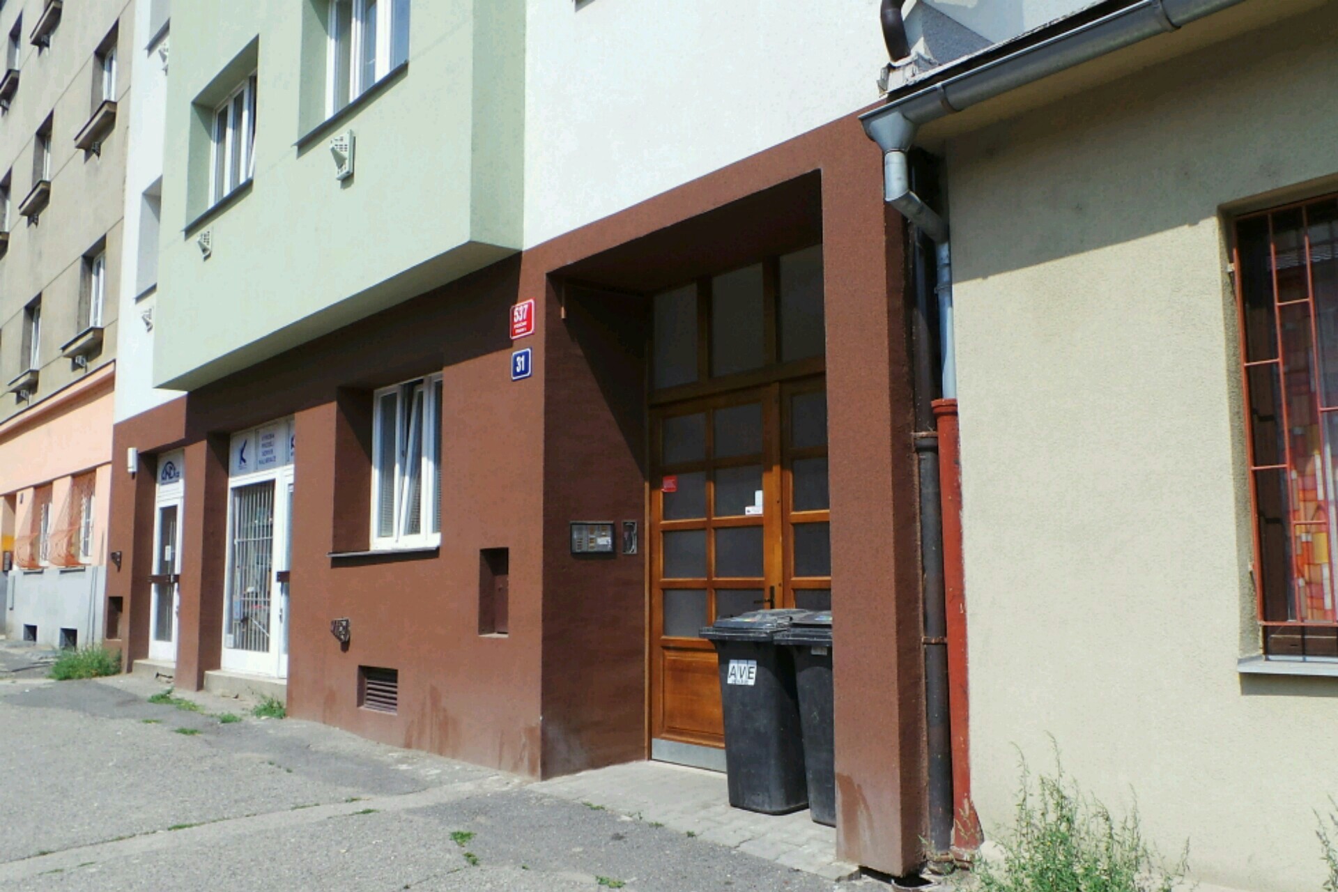 Jan Bečvář - QARA s.r.o.