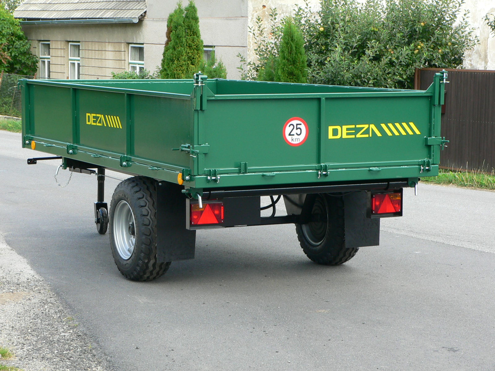 DEZA - Traktorové návěsy foto 6