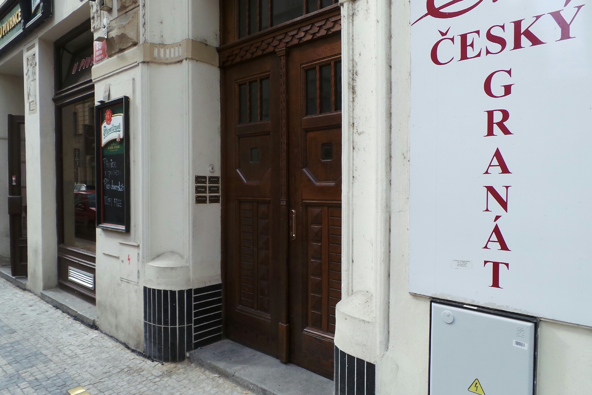 Mgr. Hedvika Hartmanová, advokátka