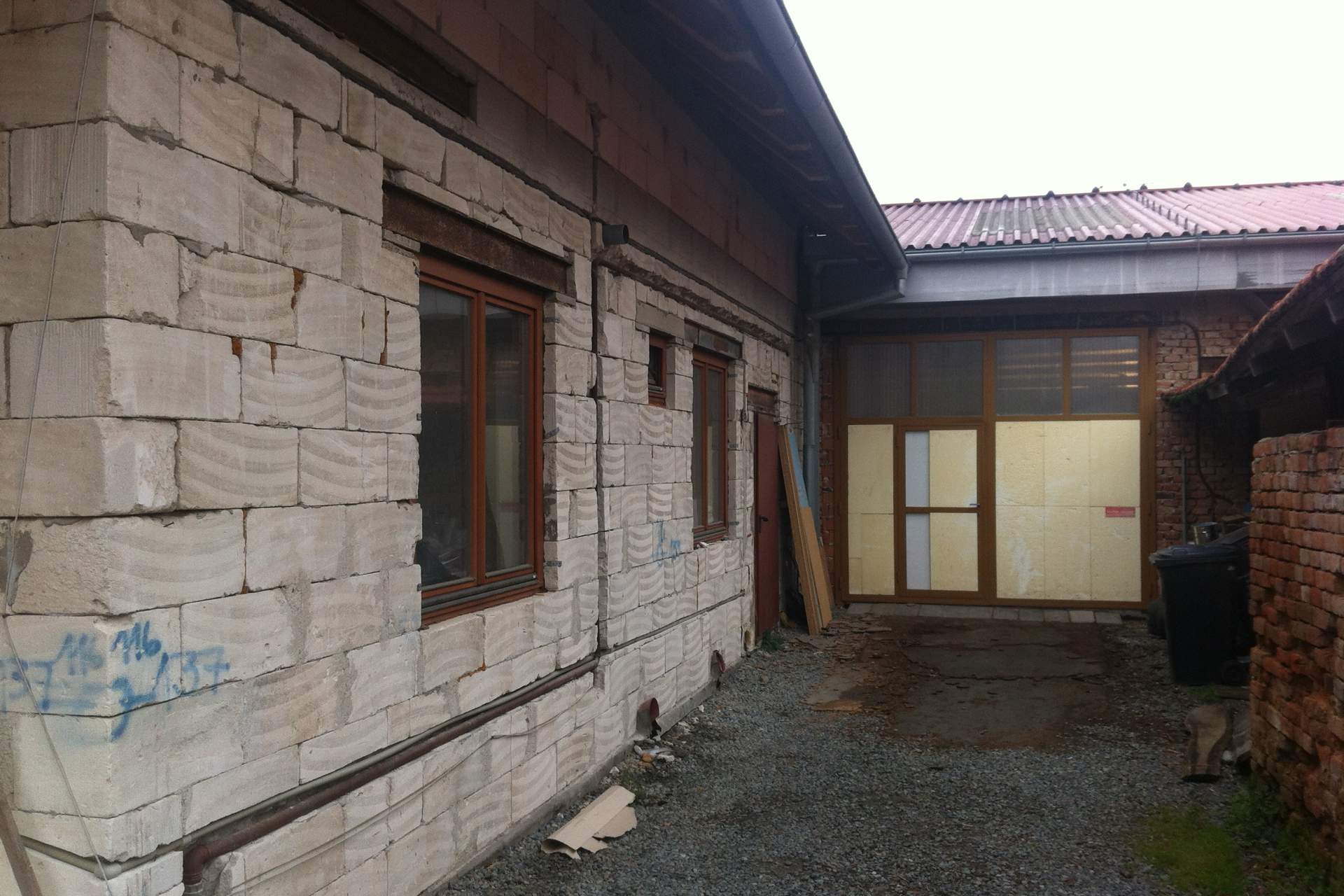 Miroslav Holík - výroba nábytku