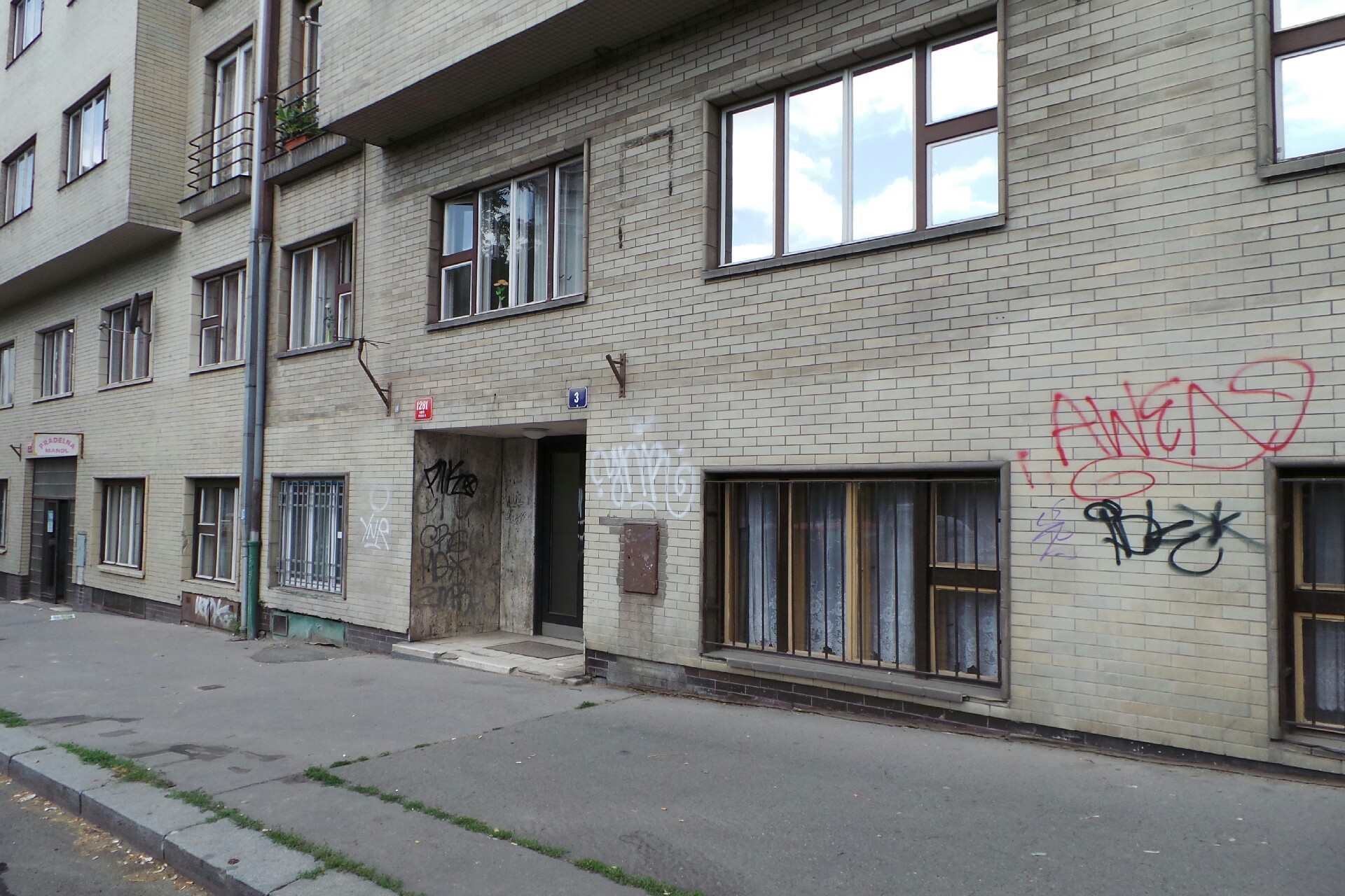 Sophos contact, s.r.o.