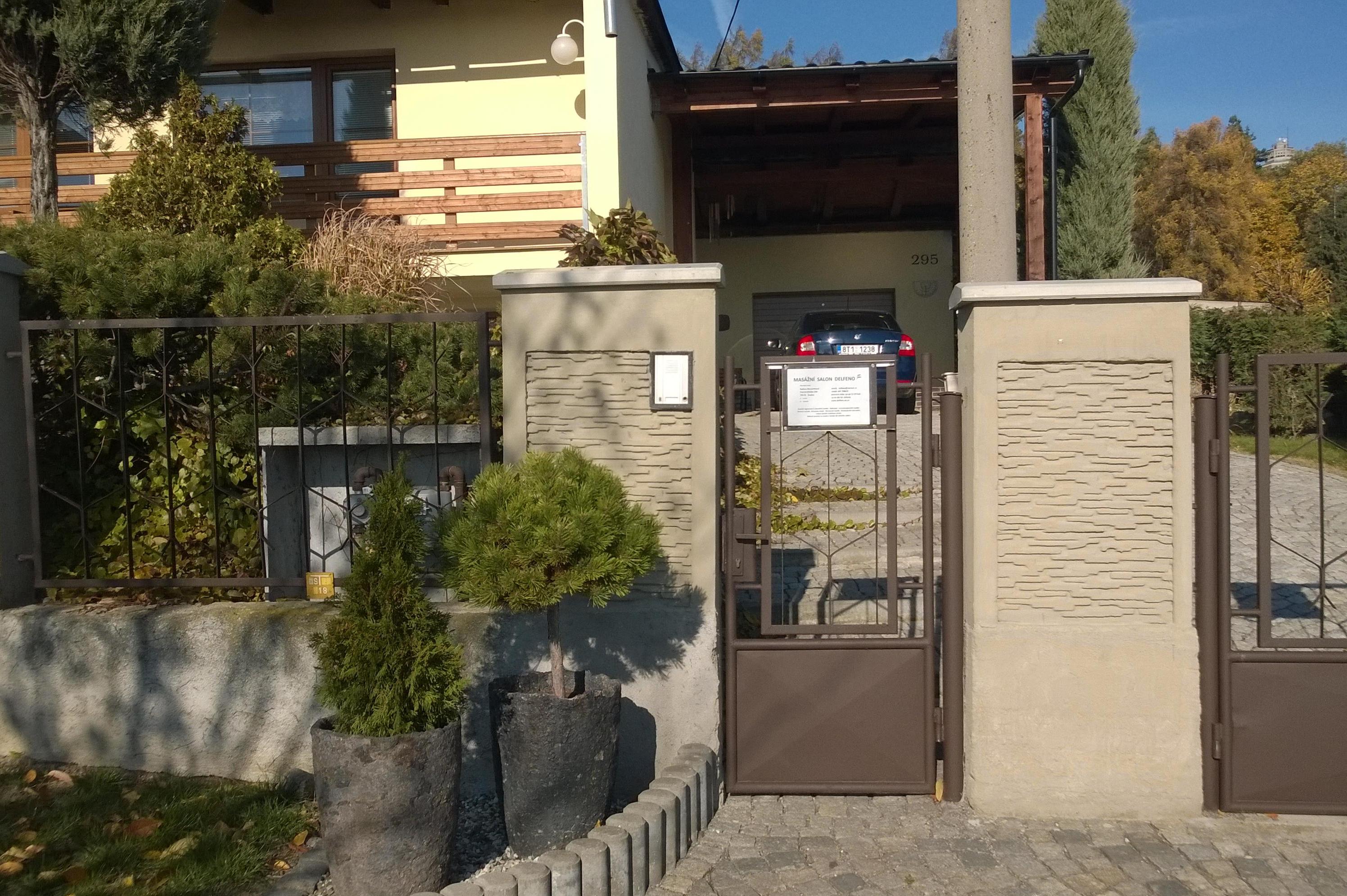 Radana Neuwirthová - masážní salon DELFENO