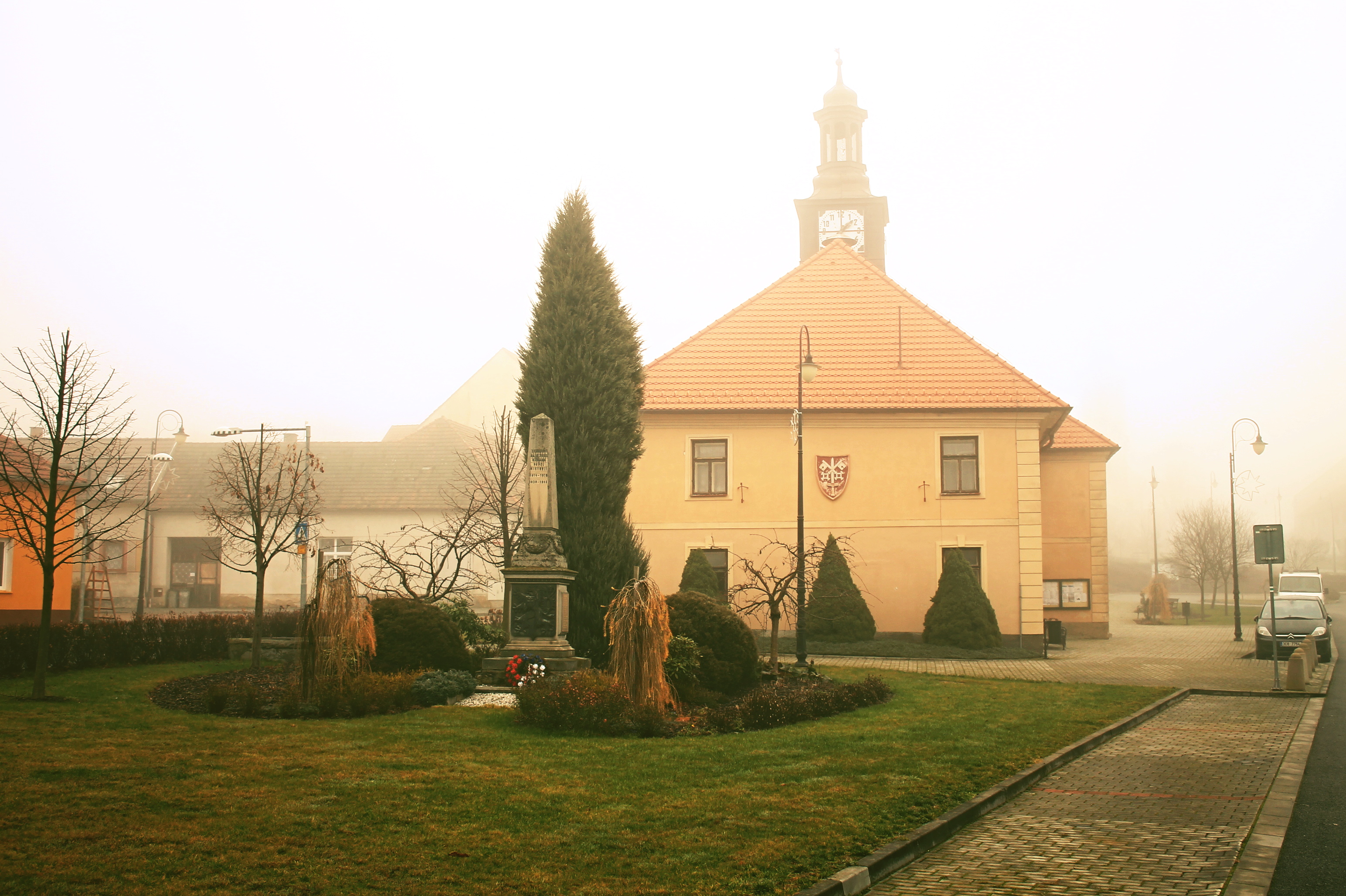 Bělčice - městský úřad foto 2