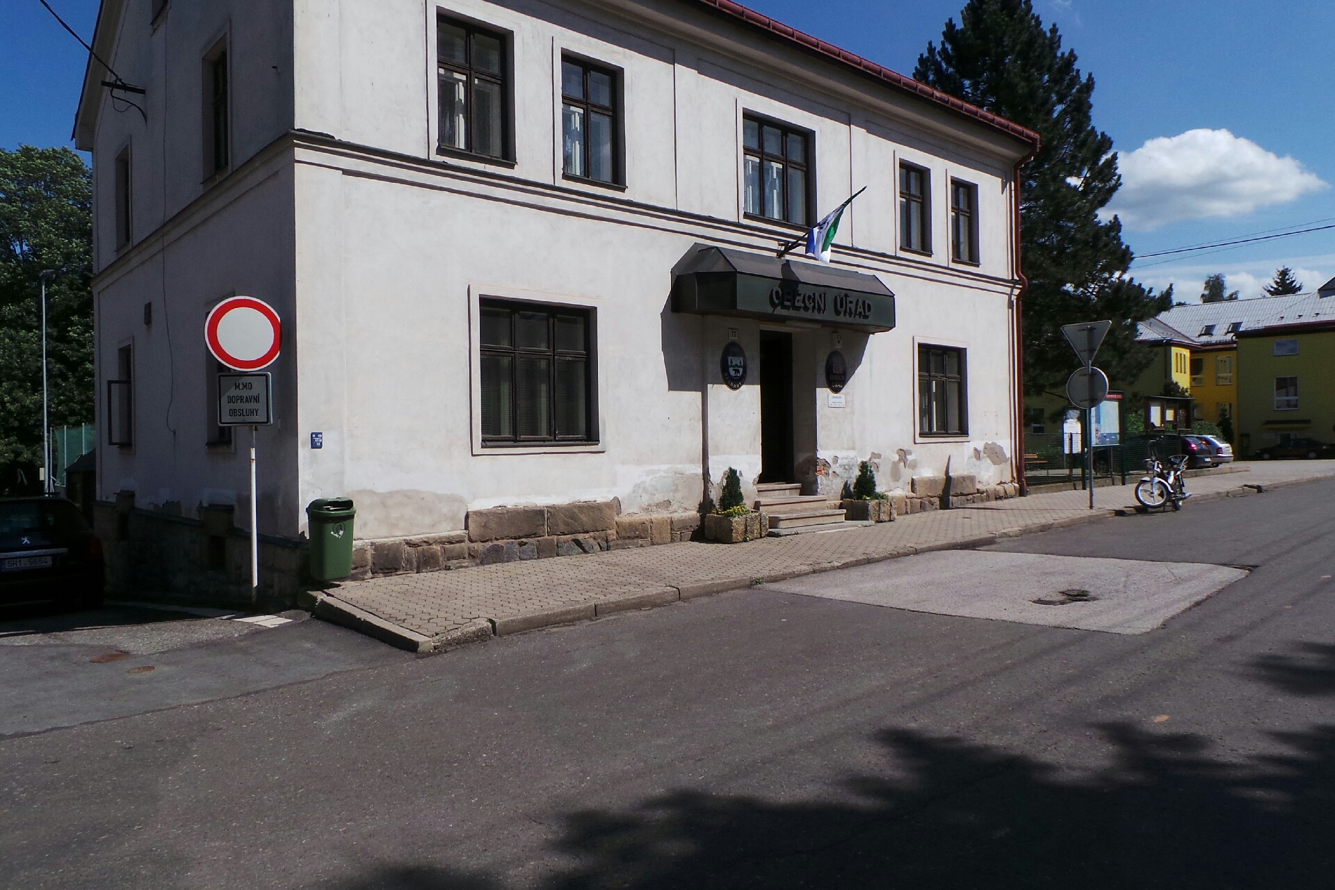 Obecní knihovna Bernartice