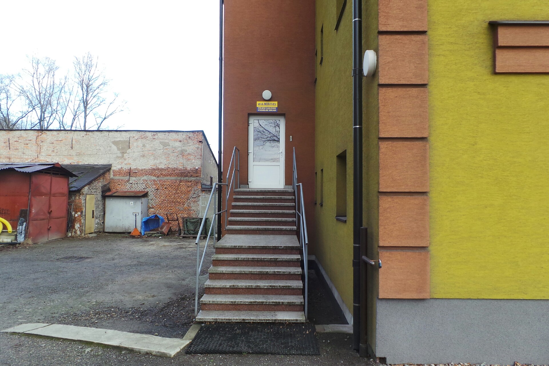 HAMROZI - stavby a projekce