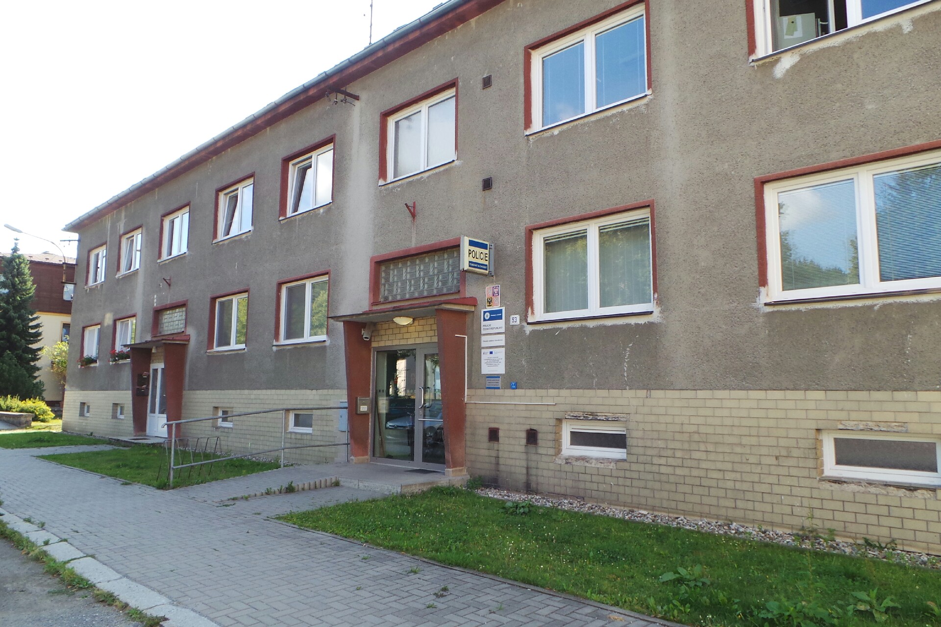 Policie ČR - Obvodní oddělení Hanušovice foto 2