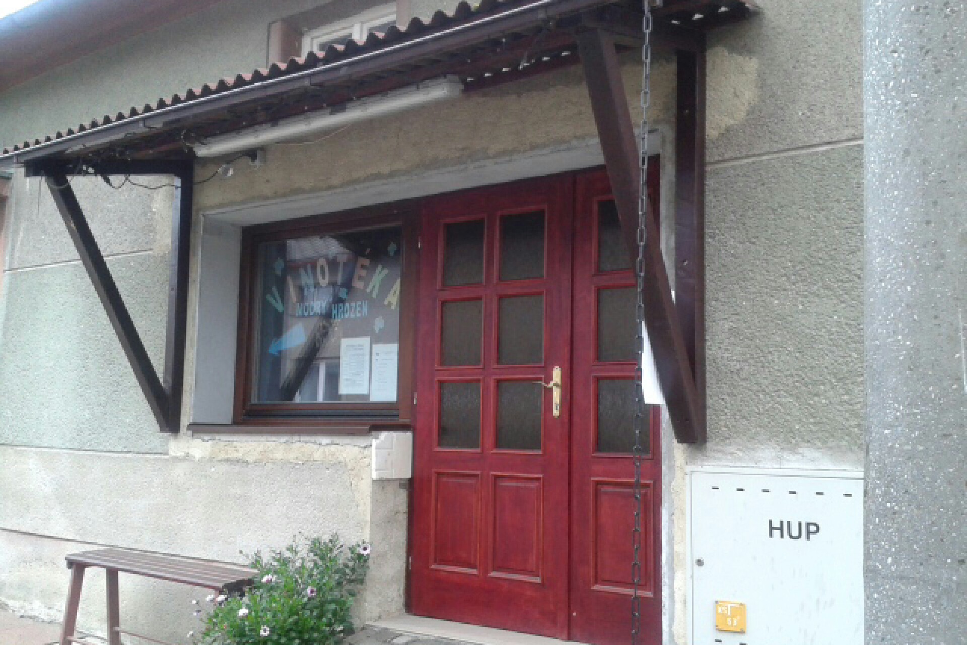 Vinotéka Modrý hrozen