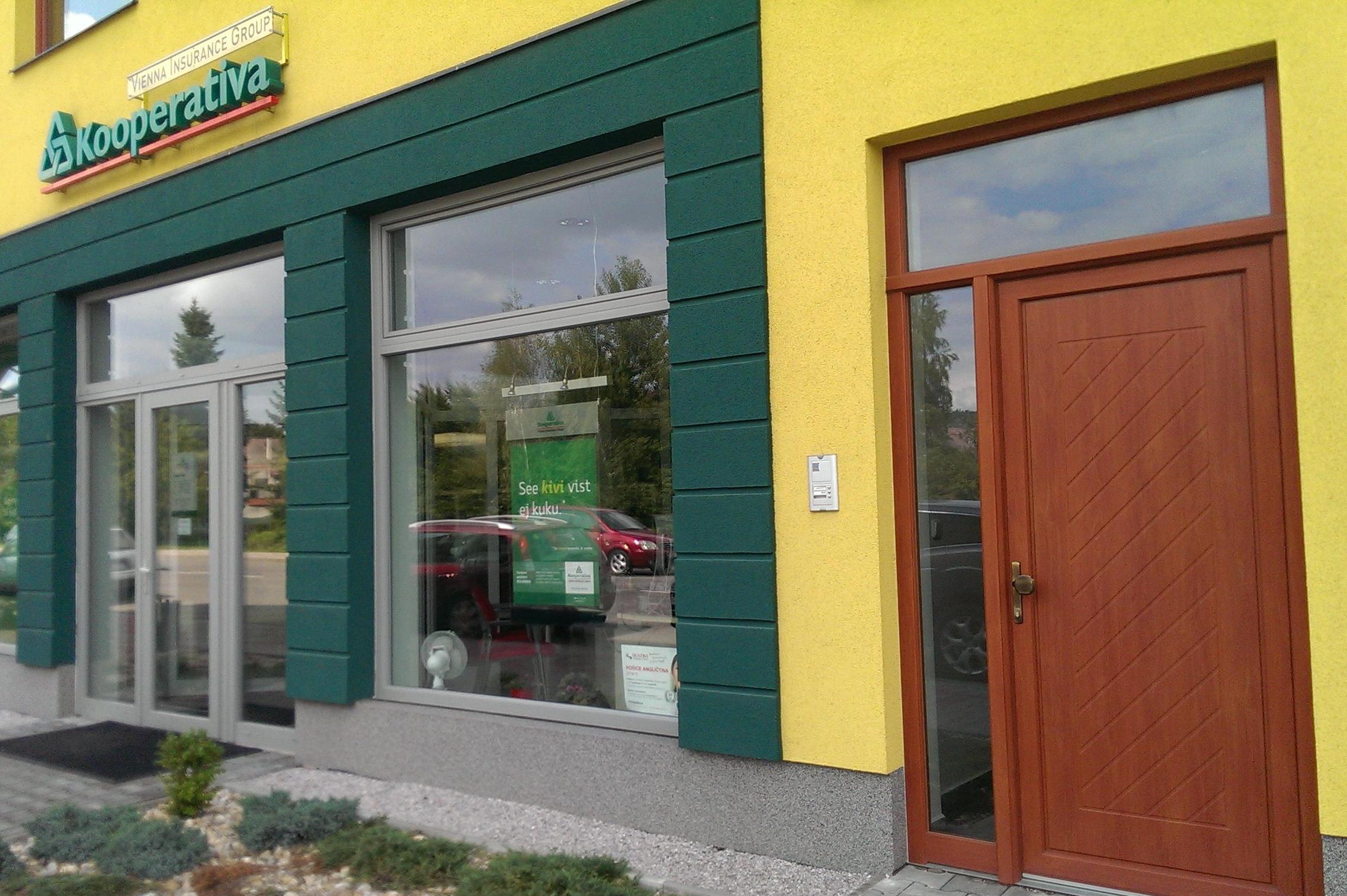 QUATRO Language school