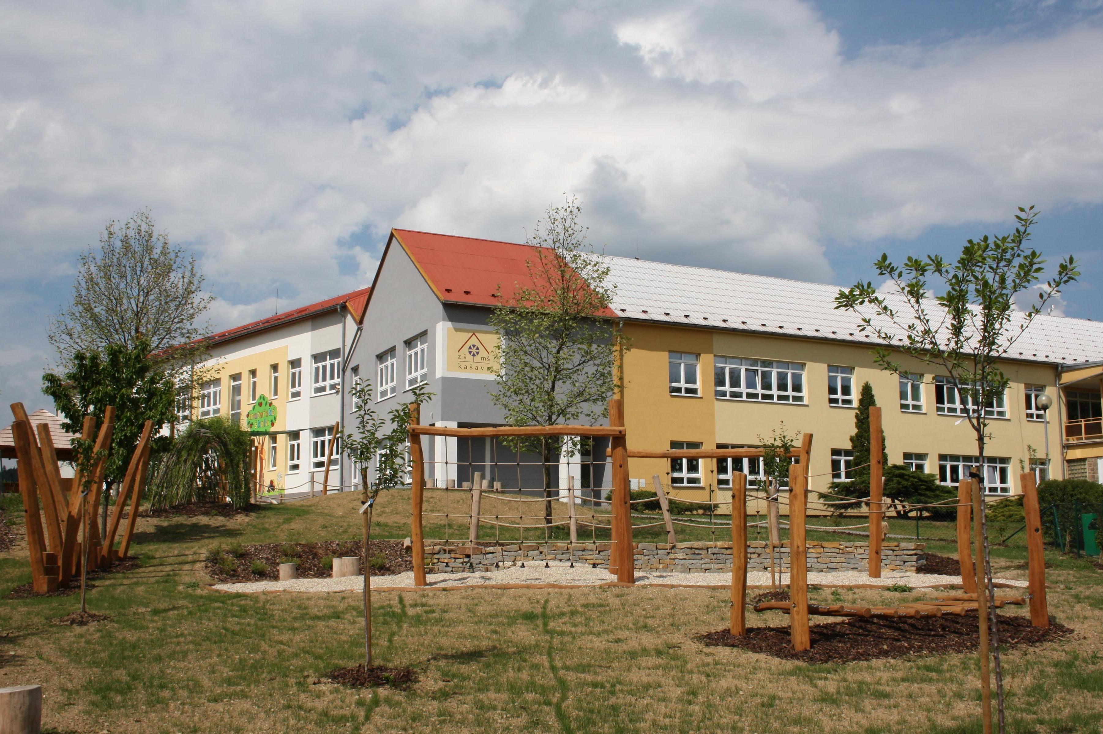 Základní škola a Mateřská škola Kašava, okres Zlín foto 2