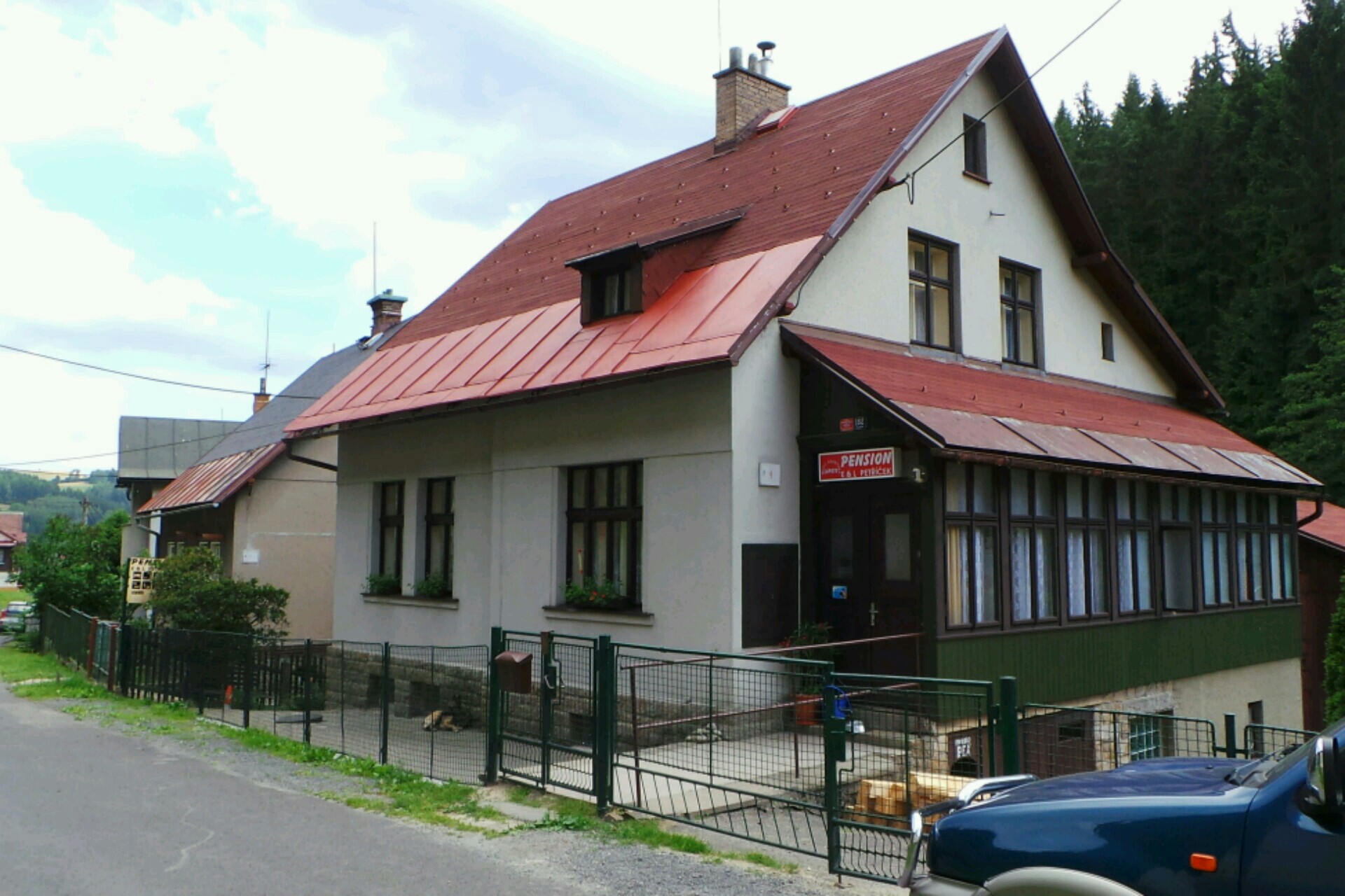 PENSION E & L PETŘÍČEK