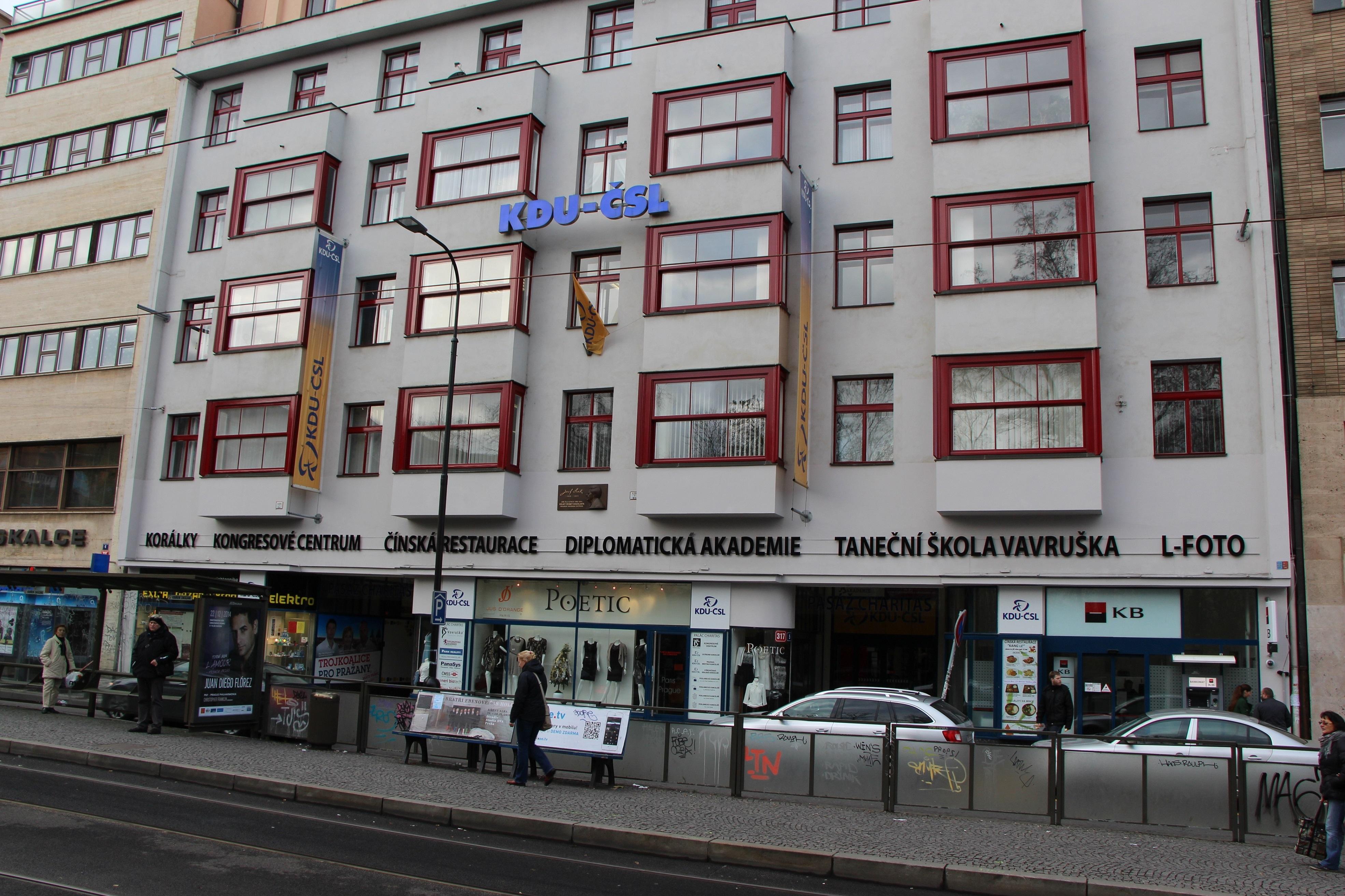 Velkoobchod COLOSSEUM