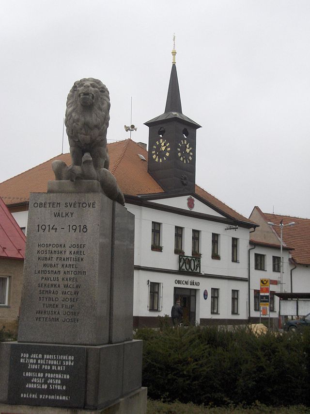 Vilémov - úřad městyse foto 2
