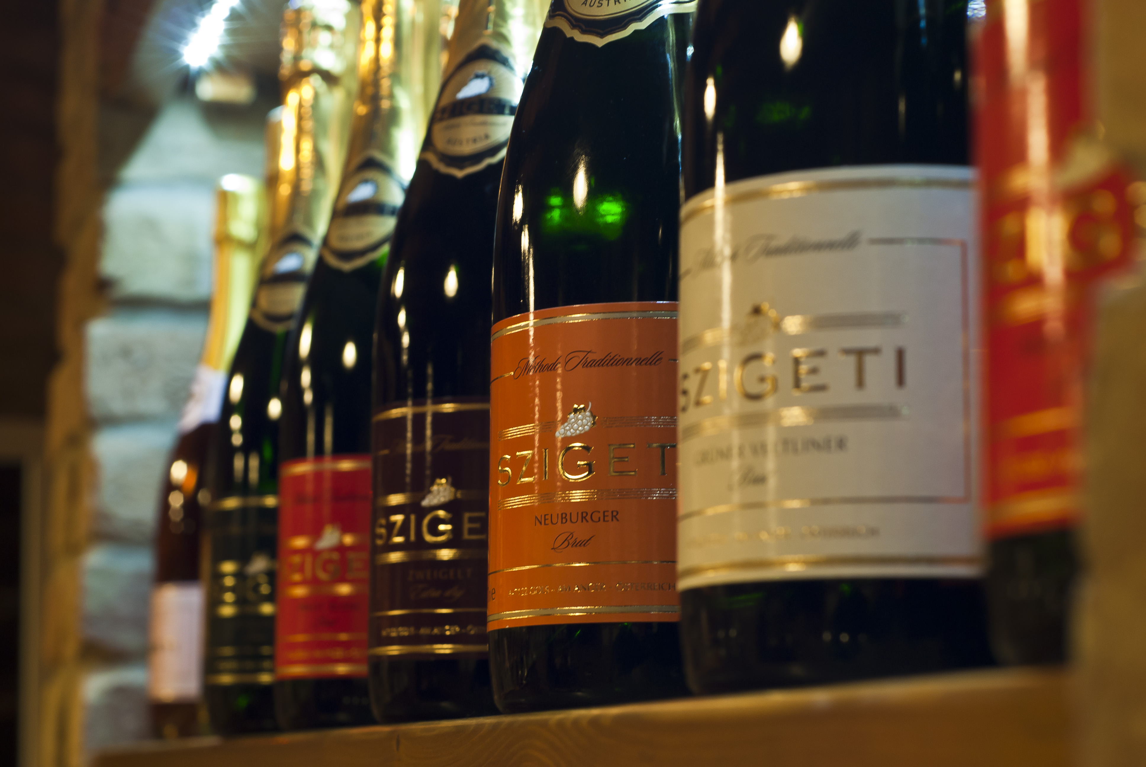 Víno & Destiláty foto 3