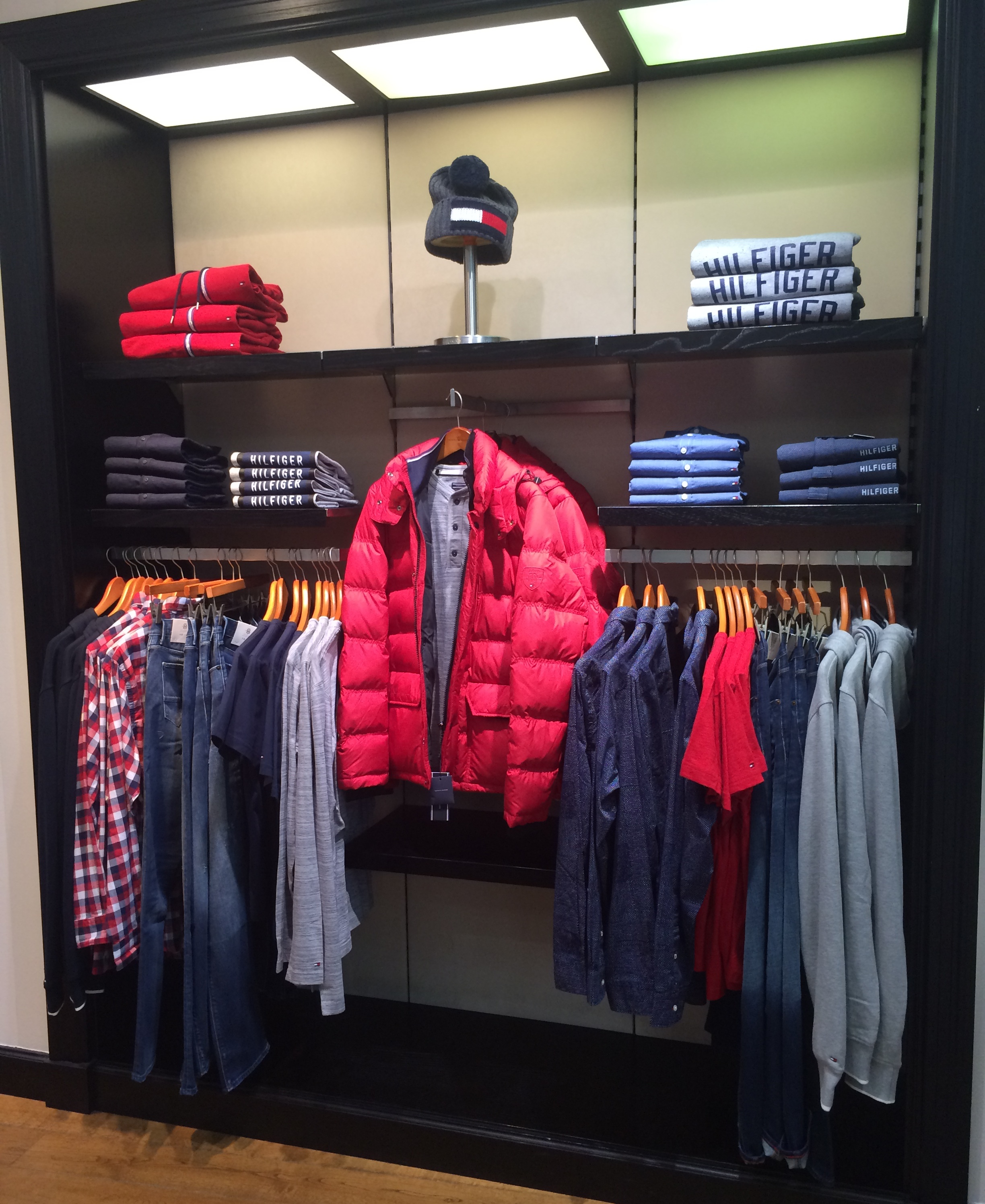 TOMMY HILFIGER - NELTEX cz foto 3