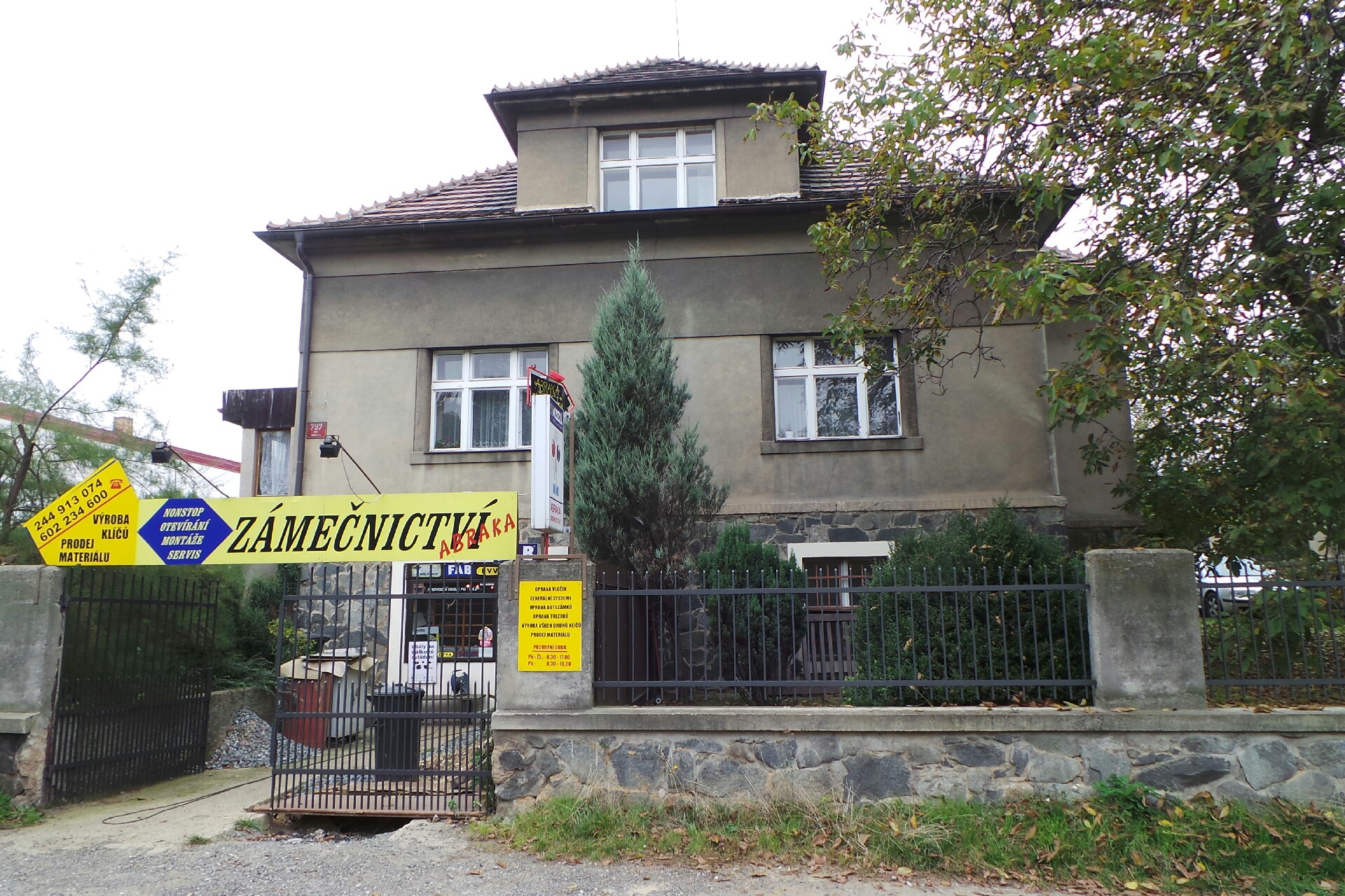 Abraka - zámečnictví