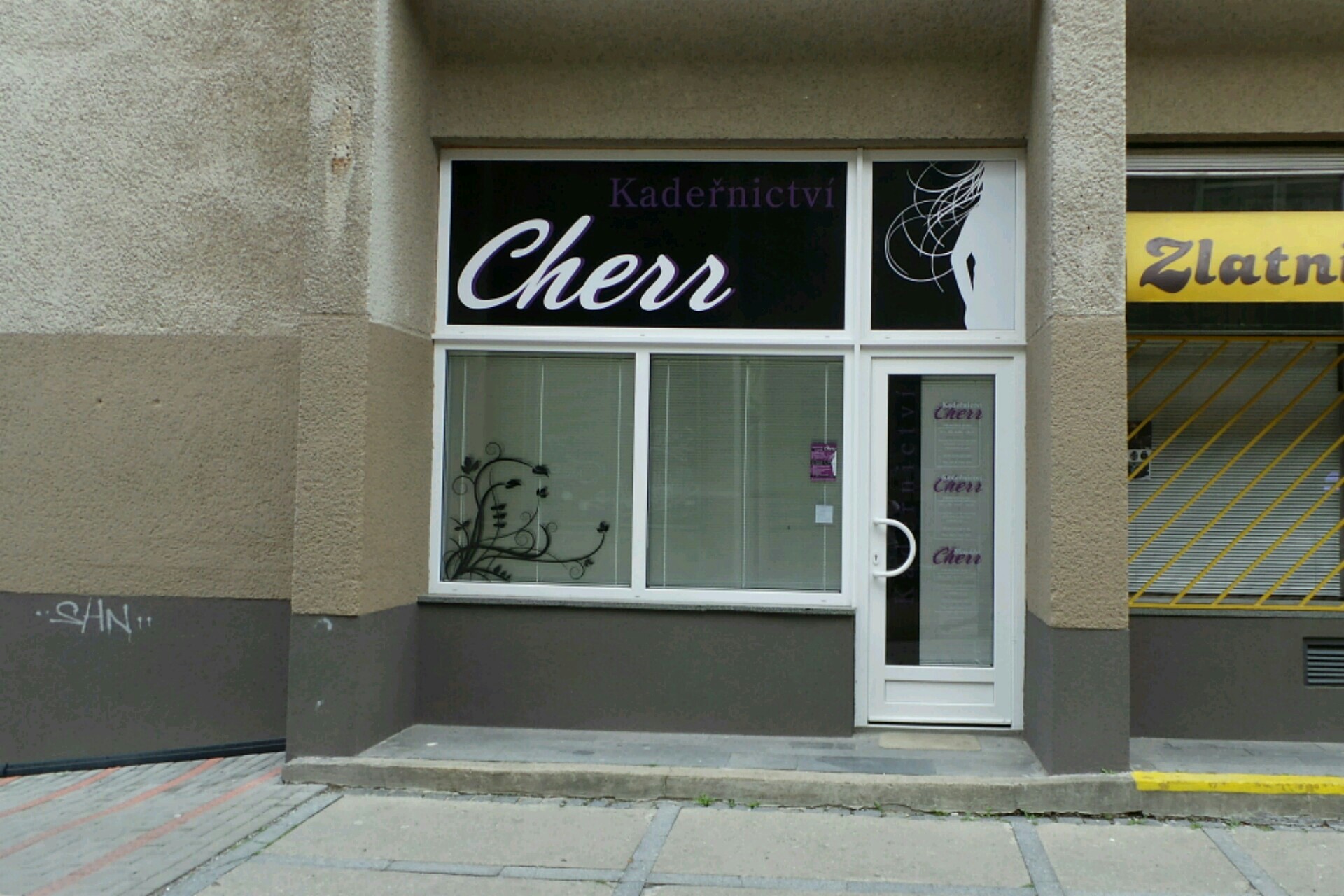 Tereza Švestka - Kadeřnictví Cherr