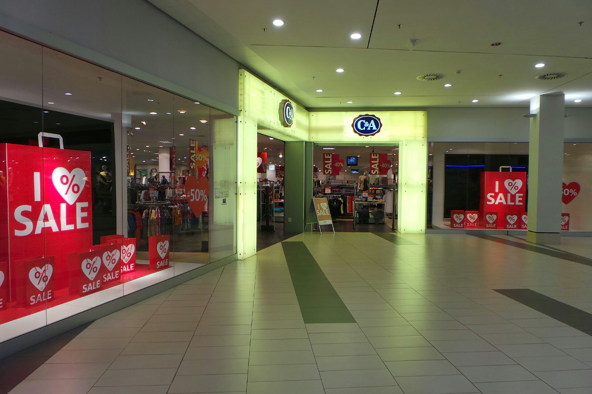C&A Moda, s.r.o. foto 2