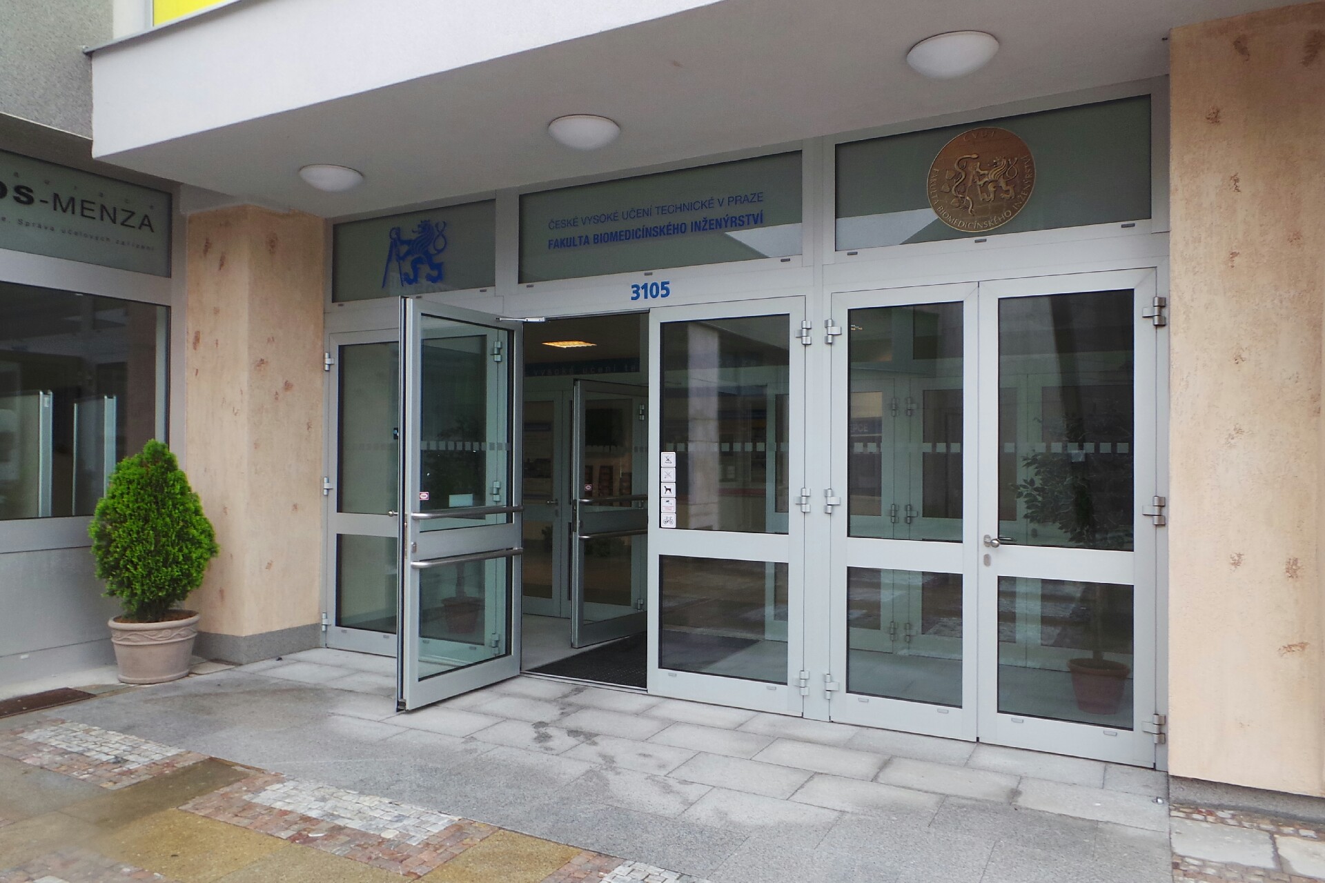 České vysoké učení technické v Praze - Fakulta biomedicínského inženýrství