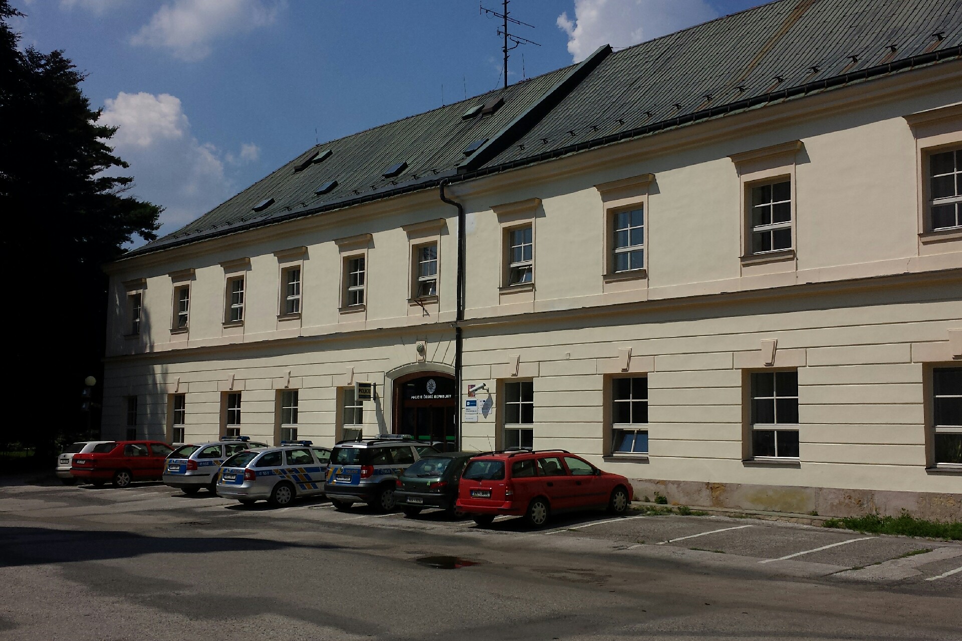 Policie ČR - Obvodní oddělení Vrchlabí foto 2