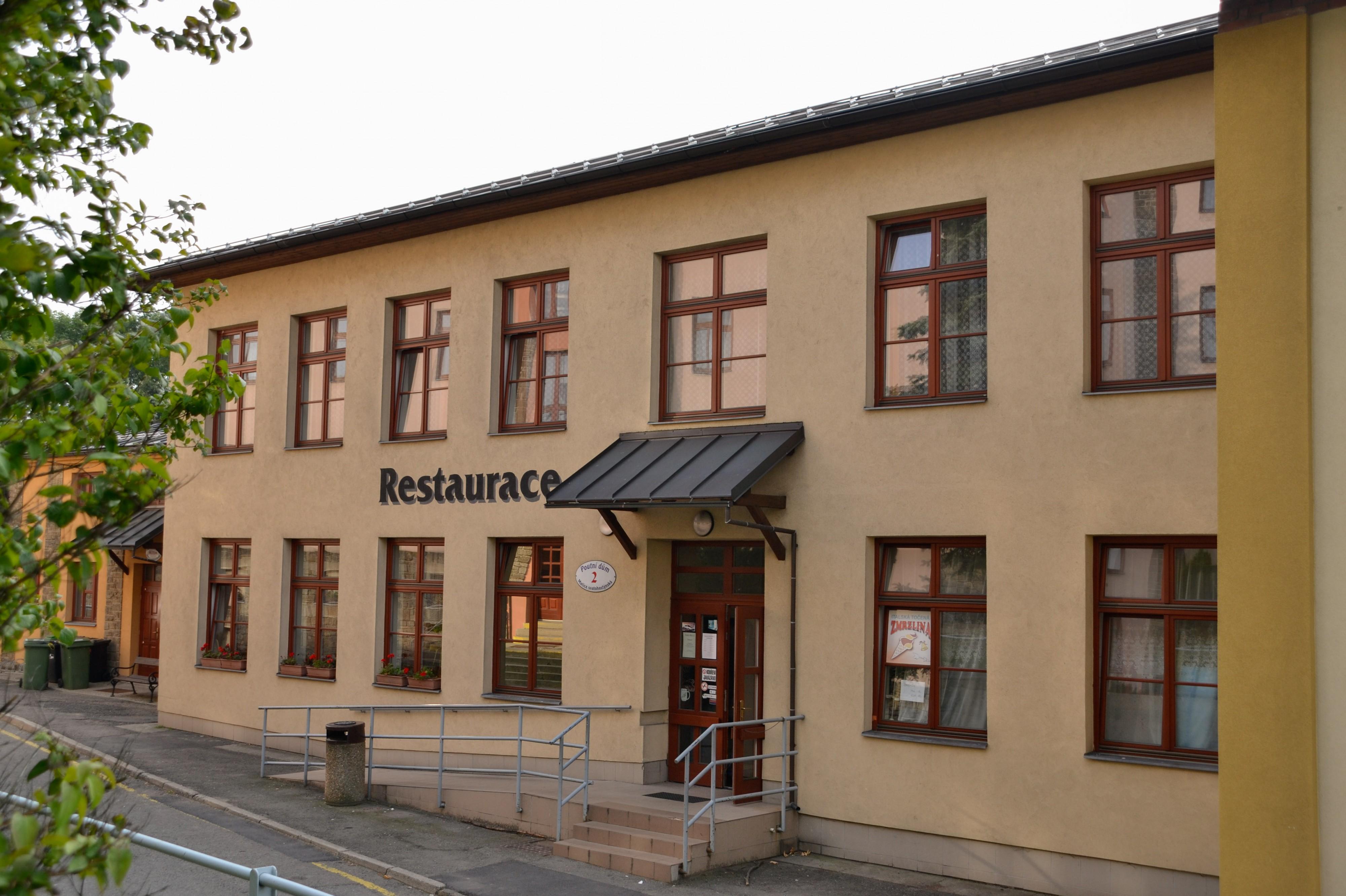 Restaurace poutní dům 2