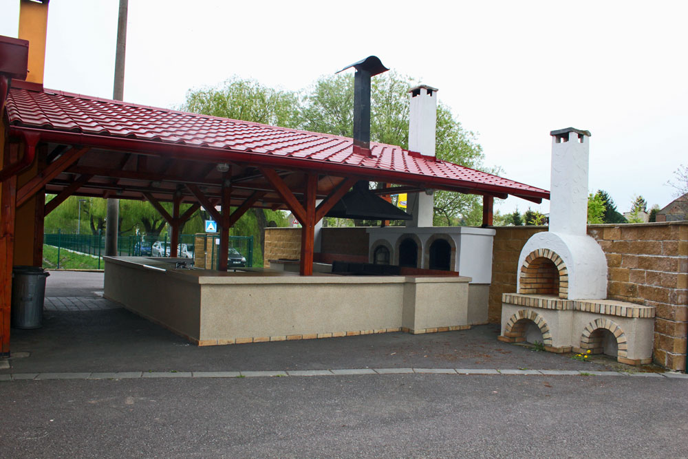 Pivnice a ubytování na hřišti Roman Janák foto 3