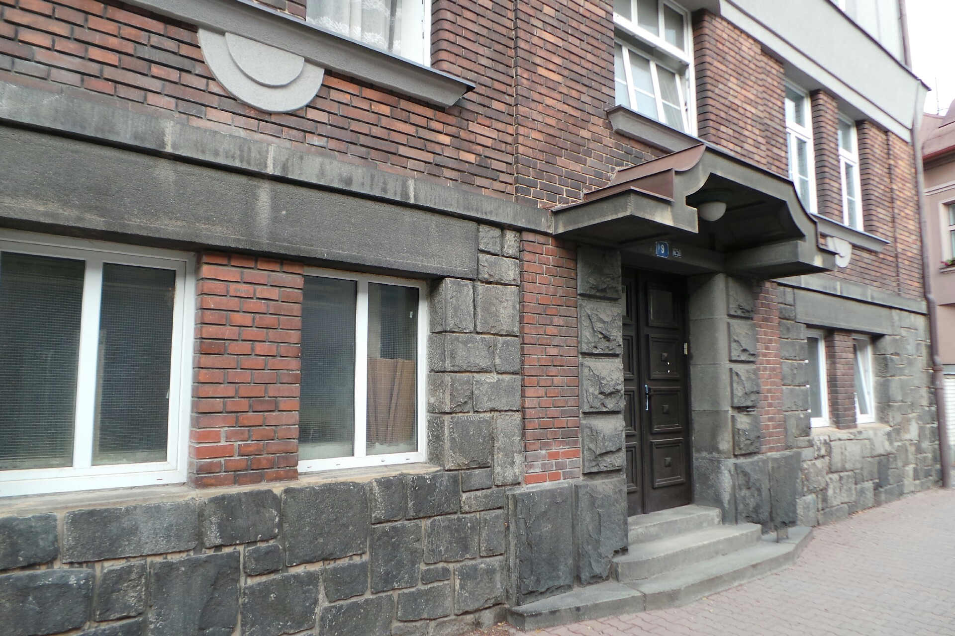 Dopravní vzdělávací institut, a.s.