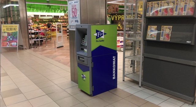 Bankomat Fio banky foto 2