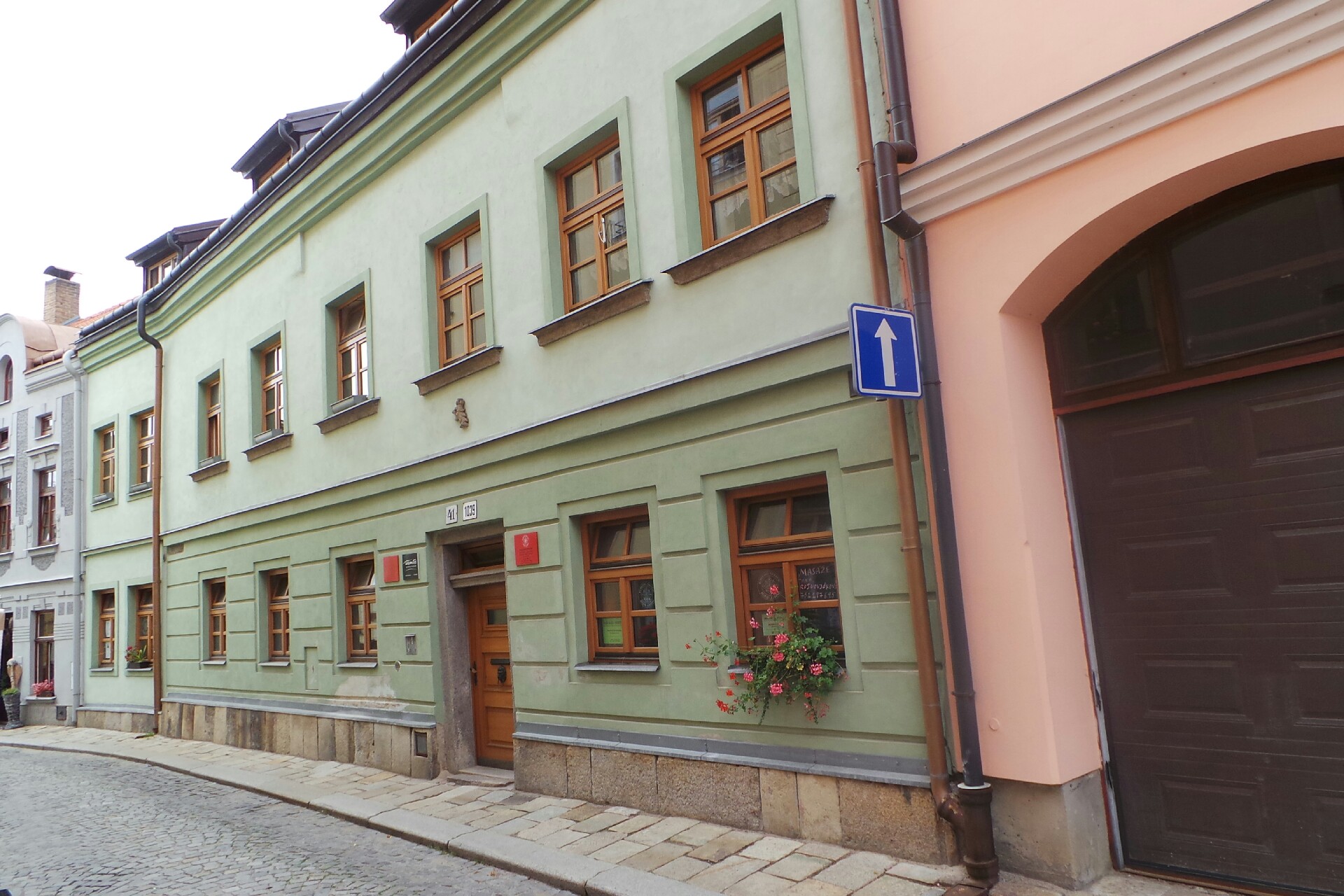 ROJIN - LIJANG škola prvků vnějších a vnitřních