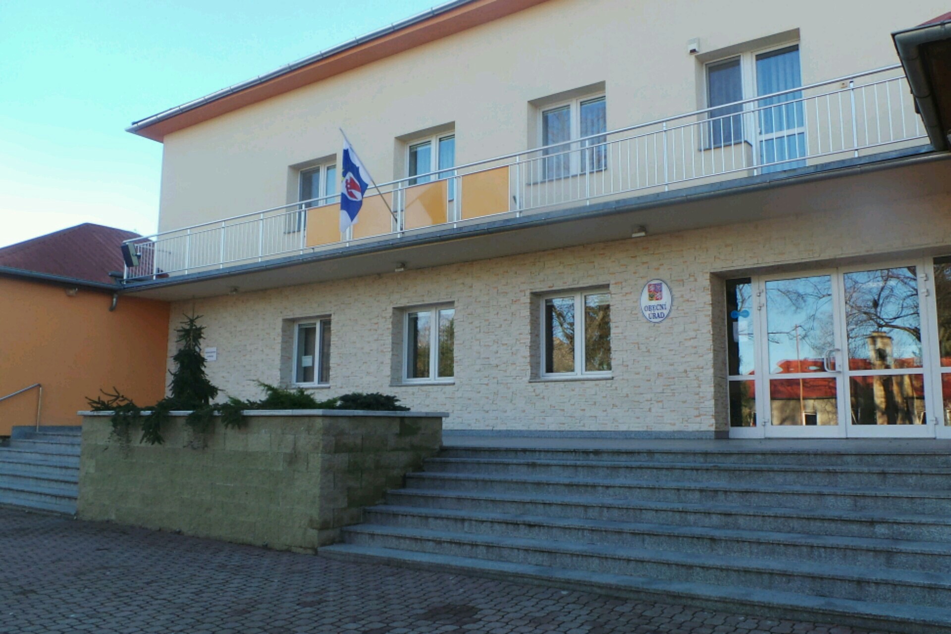 Hněvotín - obecní úřad